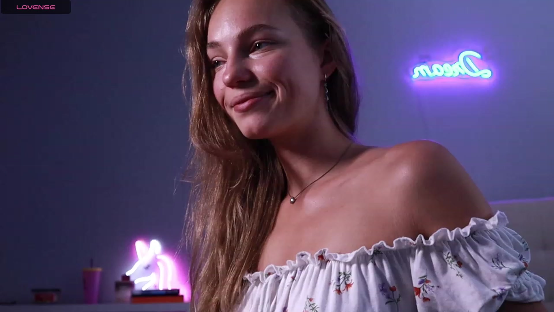 Gallery image thumbnail from Hotfound404's myfreecams stream on, 09/22/2023, 21:10 image 17 of 20