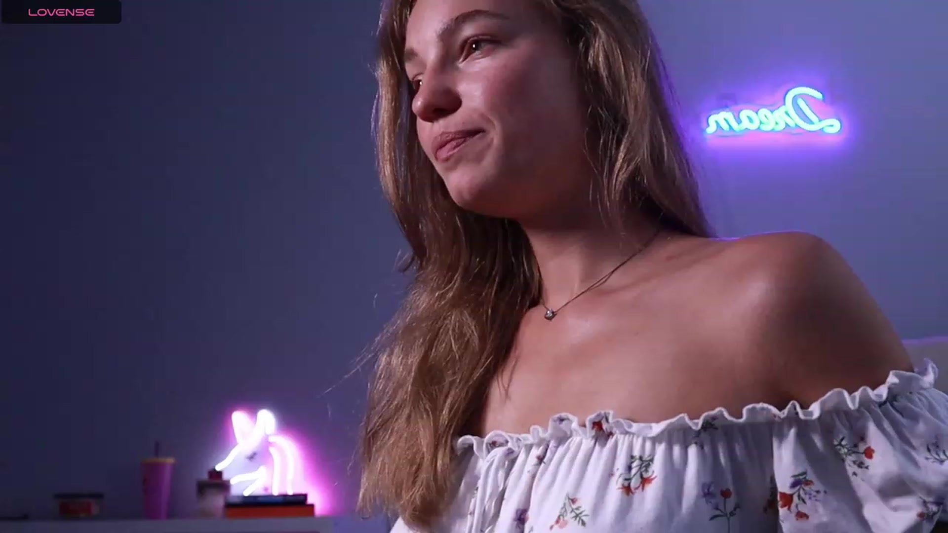 Gallery image thumbnail from Hotfound404's myfreecams stream on, 09/22/2023, 21:10 image 15 of 20