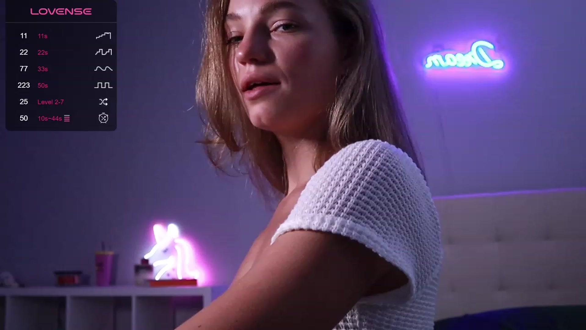 Gallery image thumbnail from Hotfound404's myfreecams stream on, 09/26/2023, 19:00 image 18 of 20