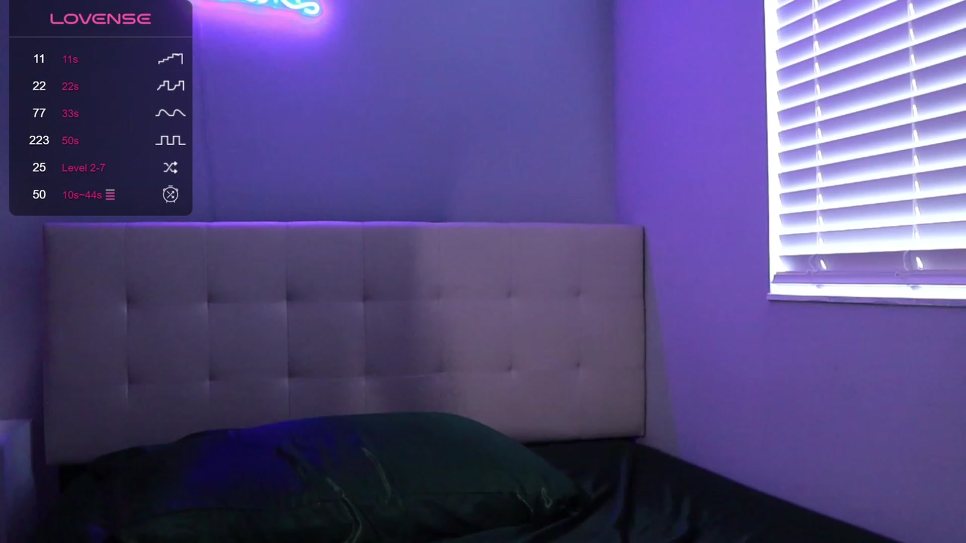 Gallery image thumbnail from Hotfound404's myfreecams stream on, 09/26/2023, 19:00 image 14 of 20