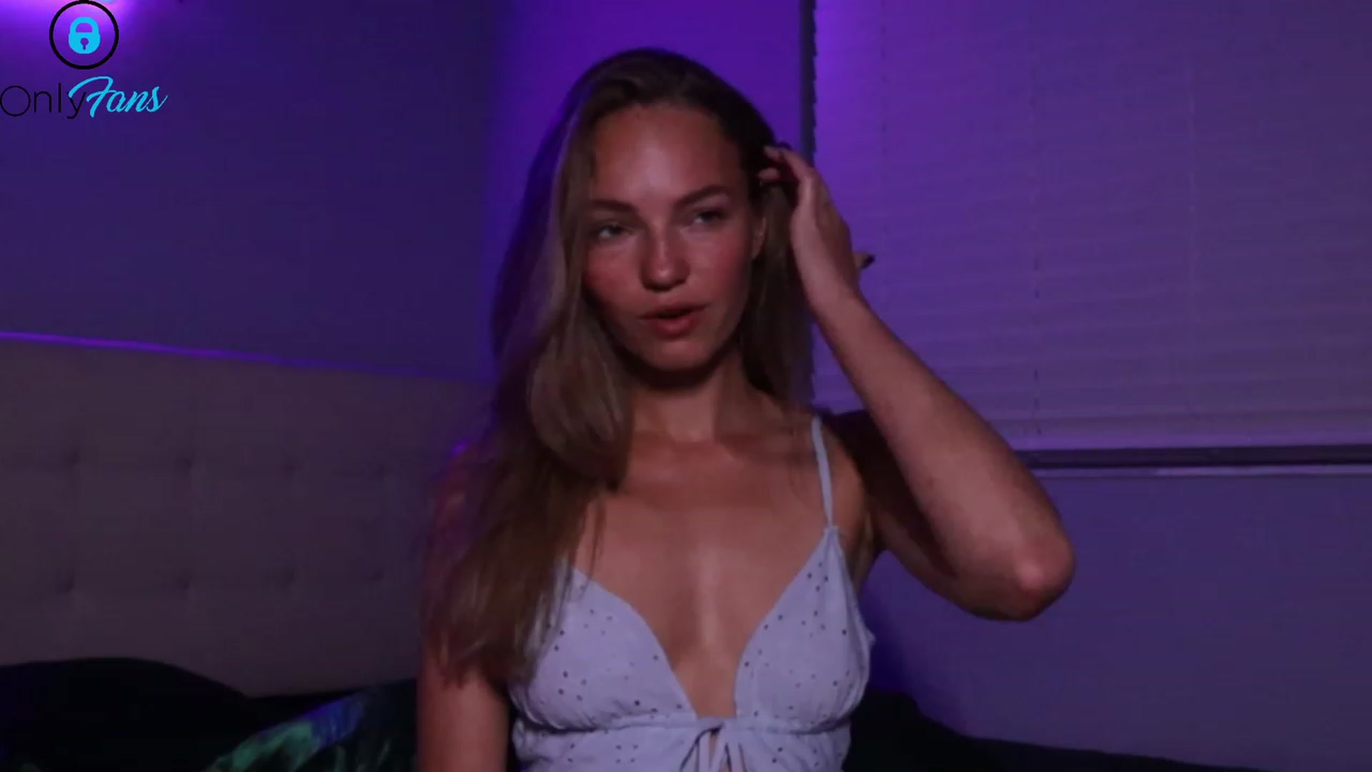 Gallery image thumbnail from Hotfound404's myfreecams stream on, 12/07/2023, 23:15 image 9 of 20