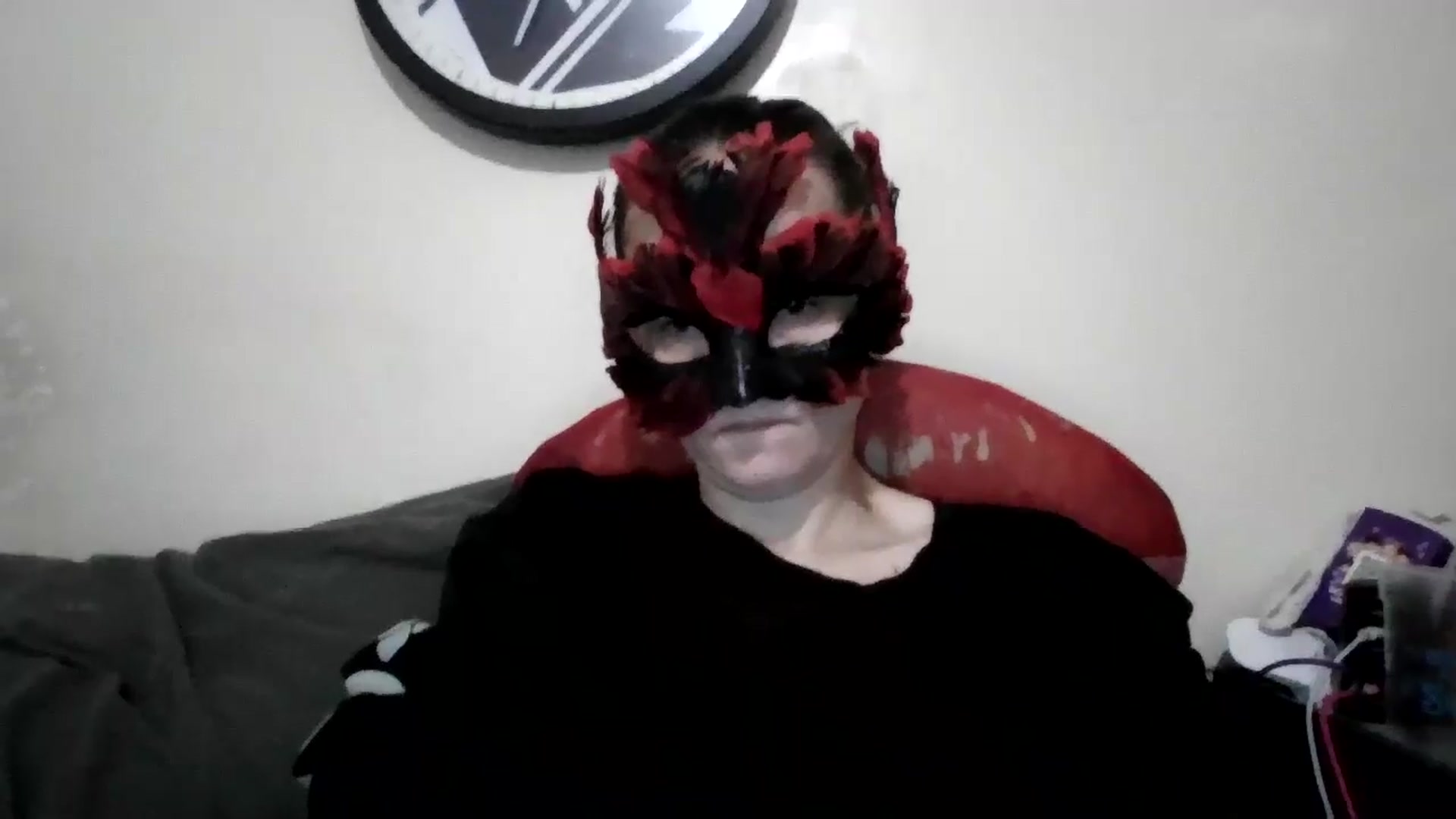 Gallery image thumbnail from Hotmilf2026's myfreecams stream on, 11/16/2025, 17:07 image 15 of 20