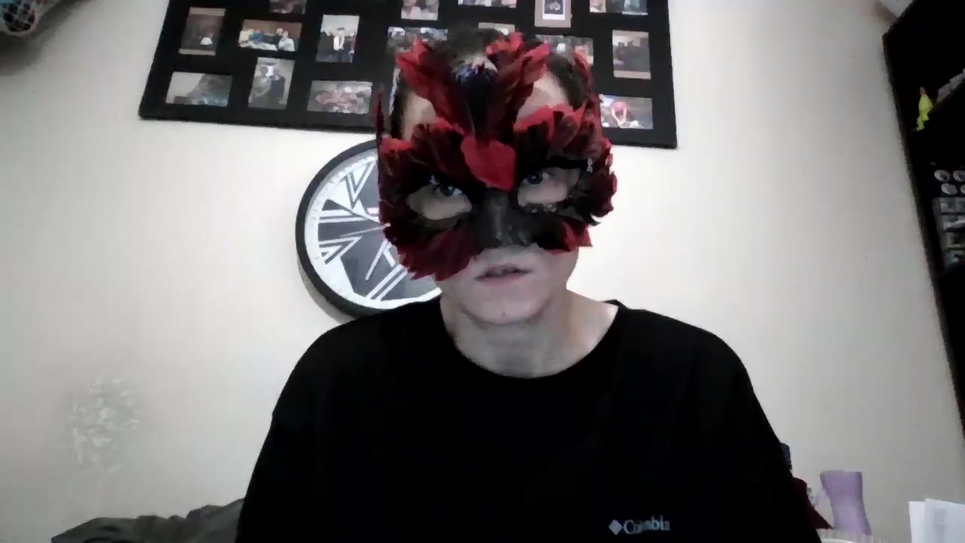 Gallery image thumbnail from Hotmilf2026's myfreecams stream on, 11/16/2025, 17:31 image 10 of 20