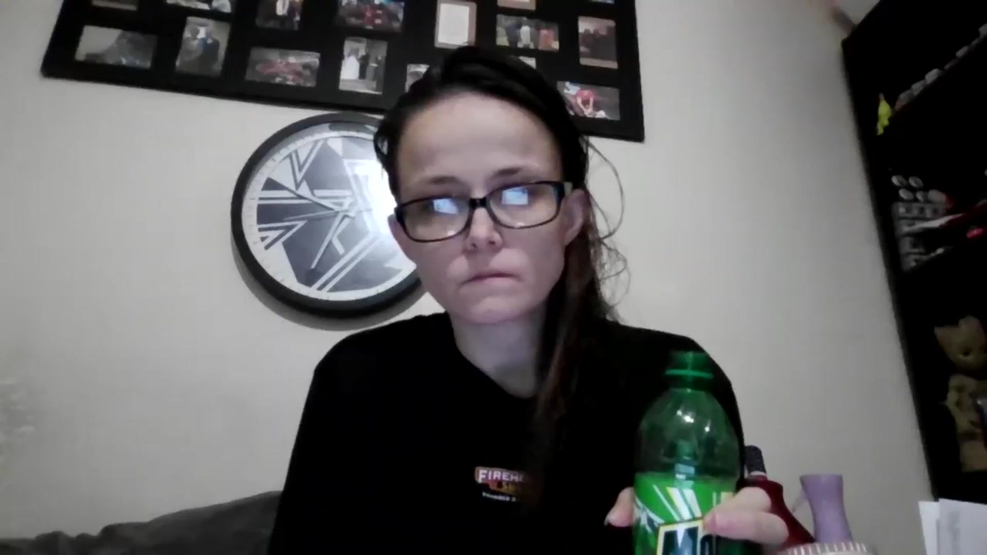 Gallery image thumbnail from Hotmilf2026's myfreecams stream on, 11/16/2025, 18:59 image 16 of 20