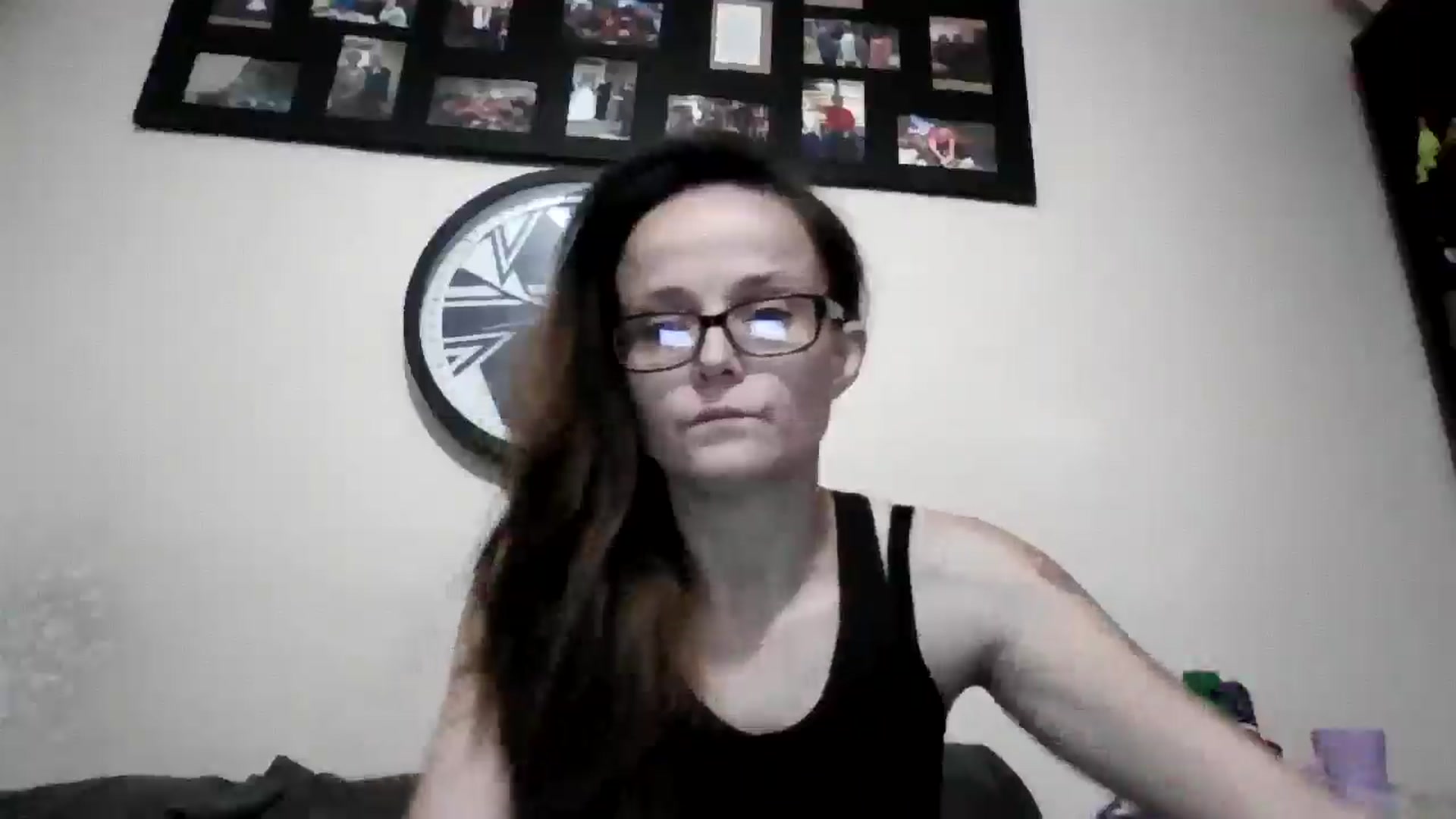 Gallery image thumbnail from Hotmilf2026's myfreecams stream on, 11/17/2025, 12:23 image 11 of 20