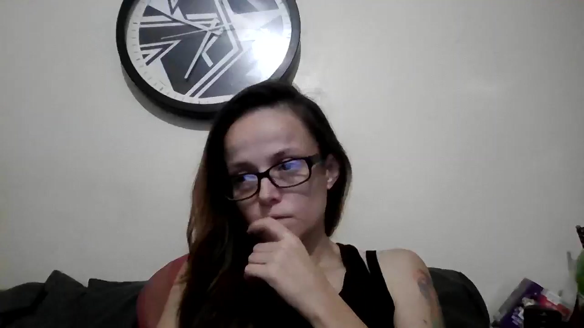 Gallery image thumbnail from Hotmilf2026's myfreecams stream on, 11/17/2025, 12:23 image 18 of 20