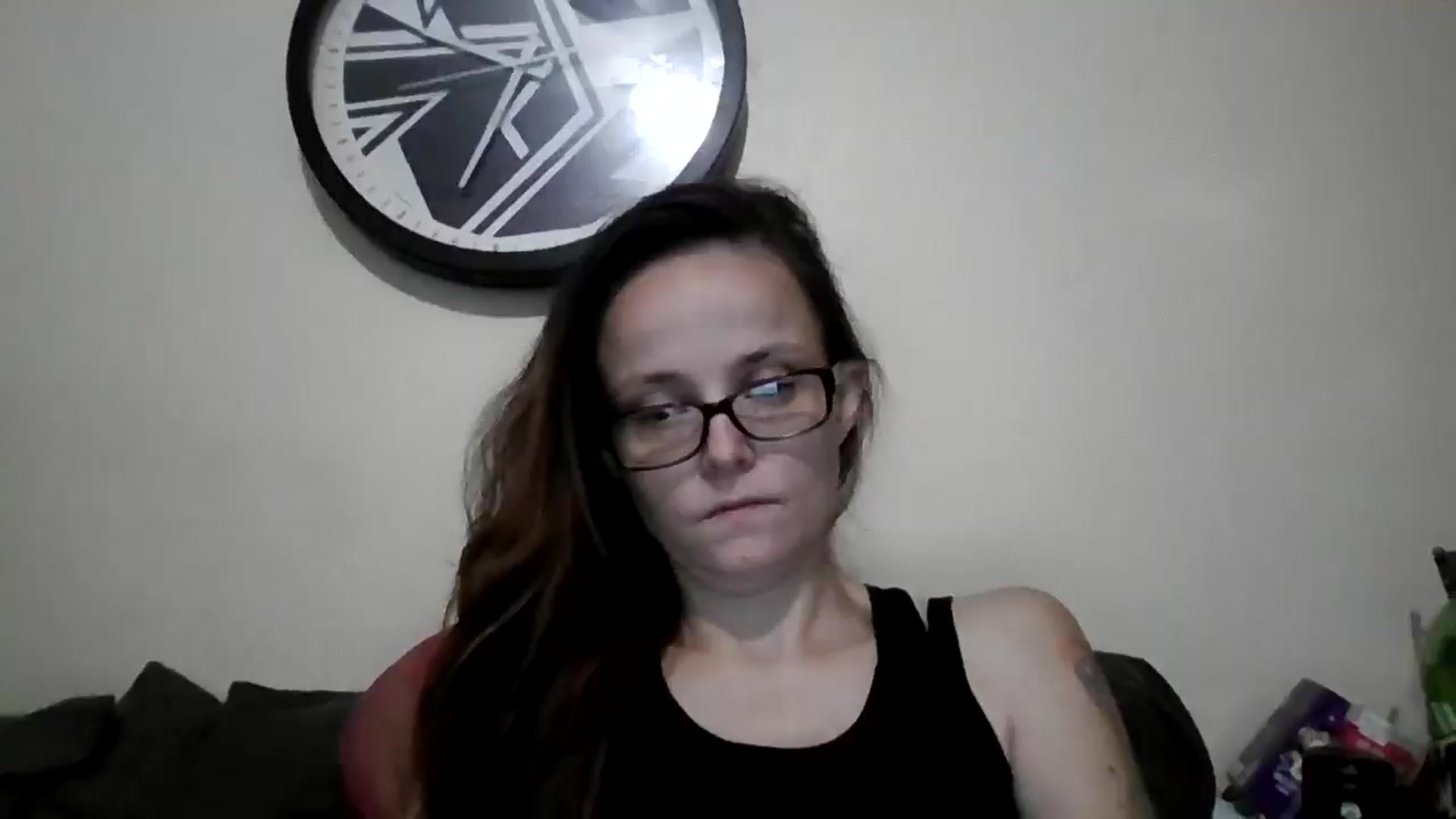 Gallery image thumbnail from Hotmilf2026's myfreecams stream on, 11/17/2025, 12:23 image 16 of 20