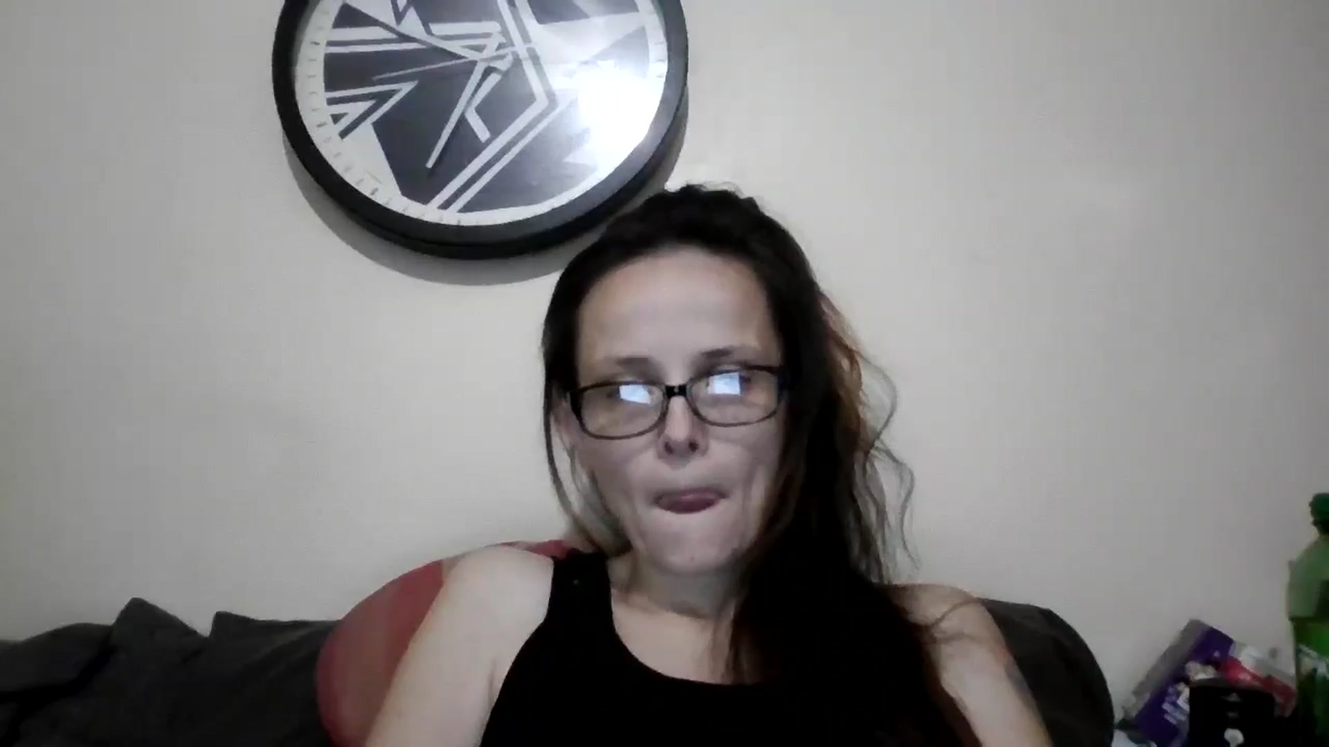 Gallery image thumbnail from Hotmilf2026's myfreecams stream on, 11/17/2025, 13:59 image 3 of 20