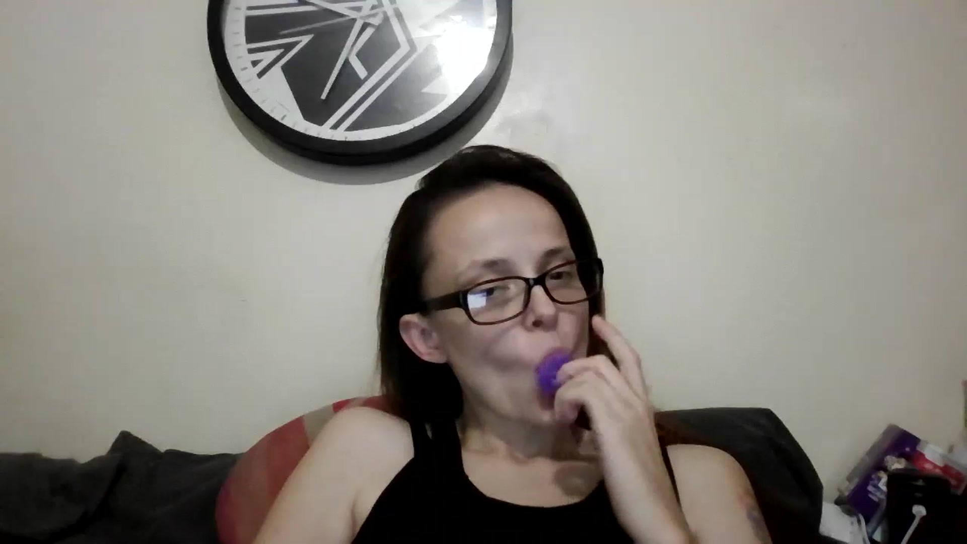 Gallery image thumbnail from Hotmilf2026's myfreecams stream on, 11/17/2025, 13:59 image 10 of 20