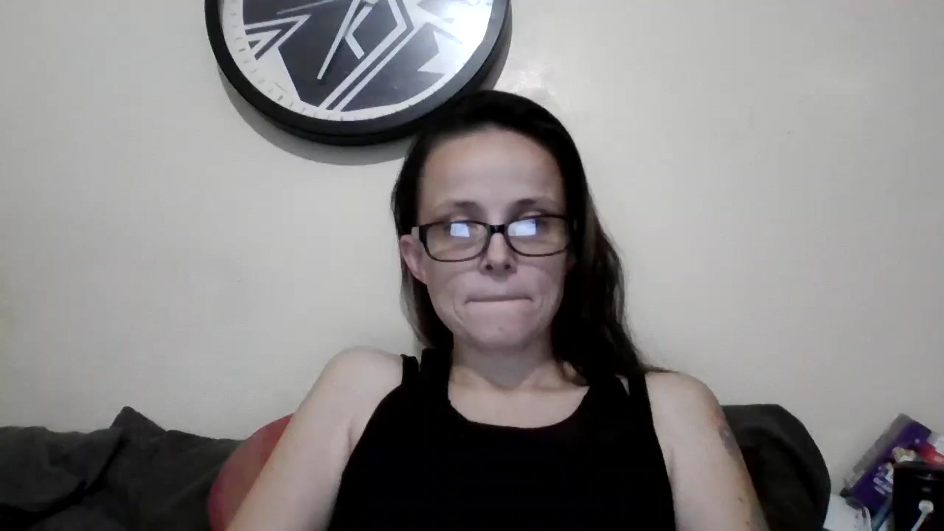 Gallery image thumbnail from Hotmilf2026's myfreecams stream on, 11/17/2025, 13:59 image 16 of 20