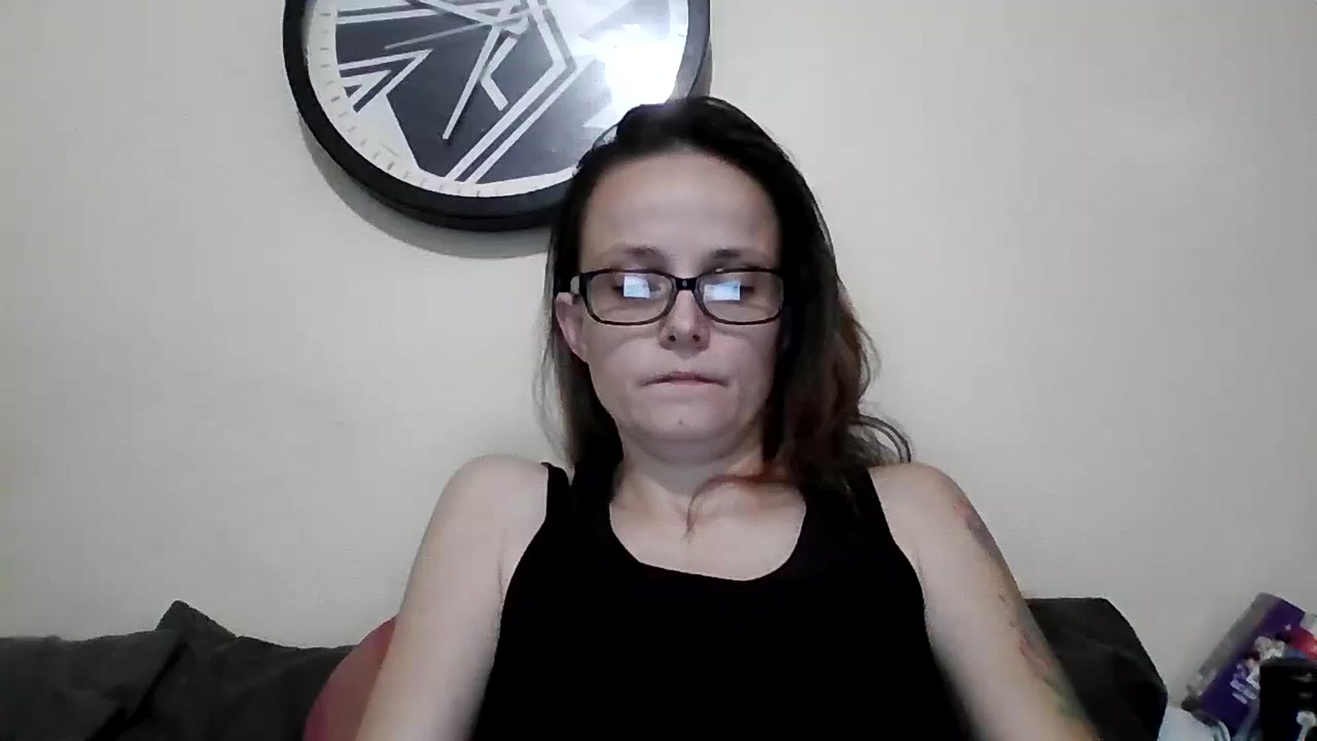 Gallery image thumbnail from Hotmilf2026's myfreecams stream on, 11/17/2025, 16:38 image 1 of 20