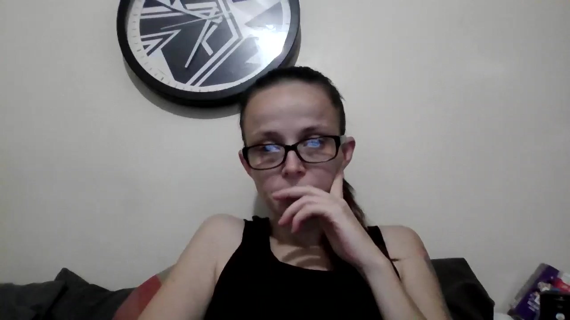 Gallery image thumbnail from Hotmilf2026's myfreecams stream on, 11/17/2025, 16:38 image 7 of 20