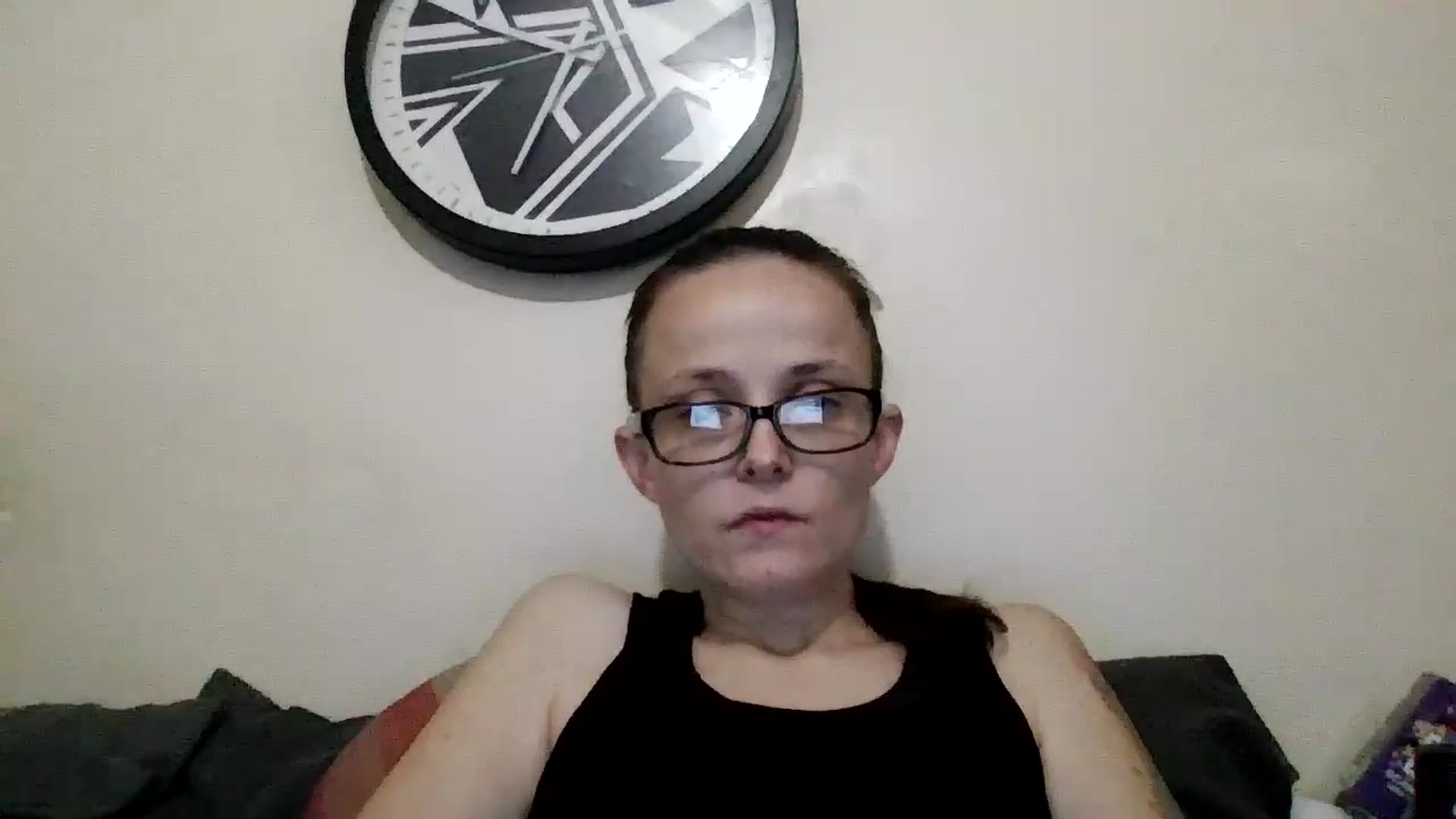 Gallery image thumbnail from Hotmilf2026's myfreecams stream on, 11/17/2025, 16:38 image 15 of 20