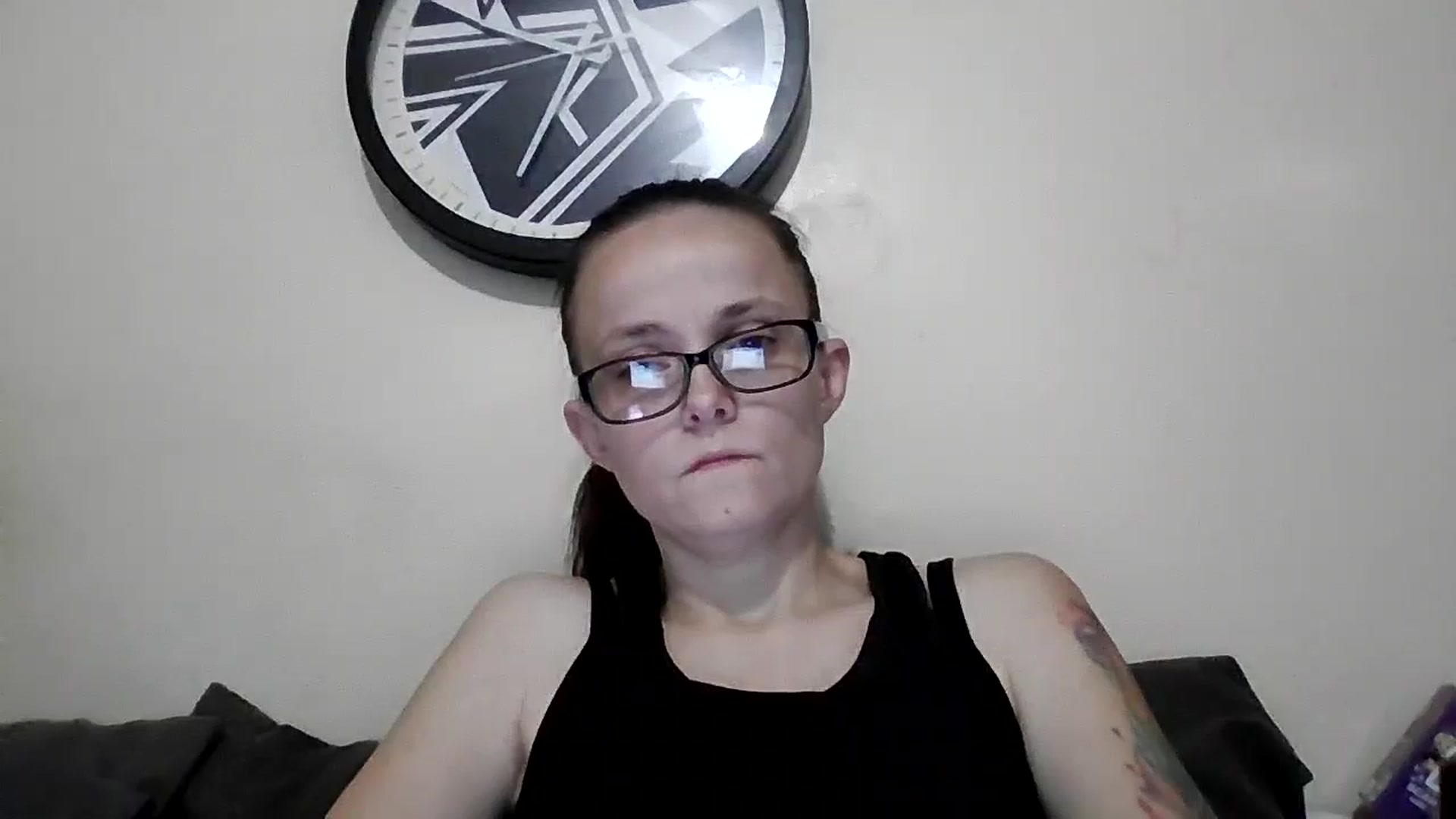 Gallery image thumbnail from Hotmilf2026's myfreecams stream on, 11/17/2025, 16:38 image 5 of 20