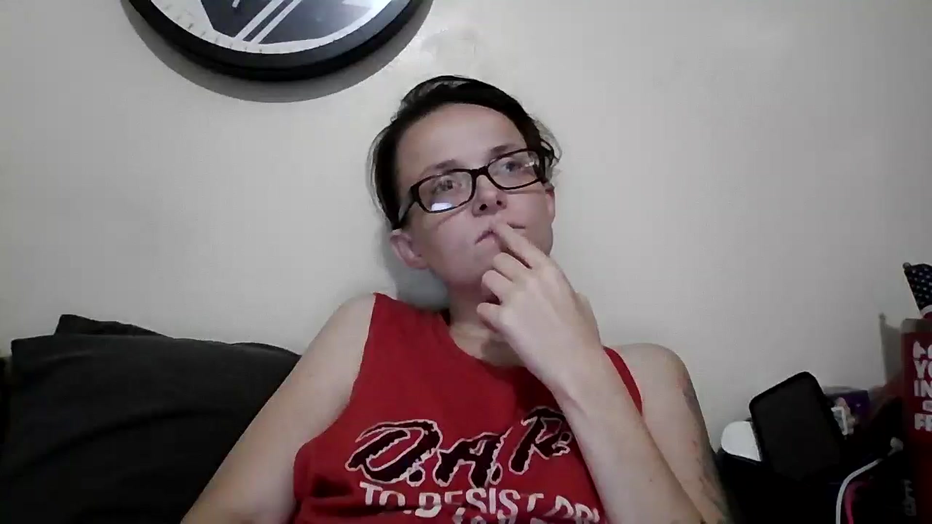 Gallery image thumbnail from Hotmilf2026's myfreecams stream on, 11/18/2025, 17:40 image 19 of 20