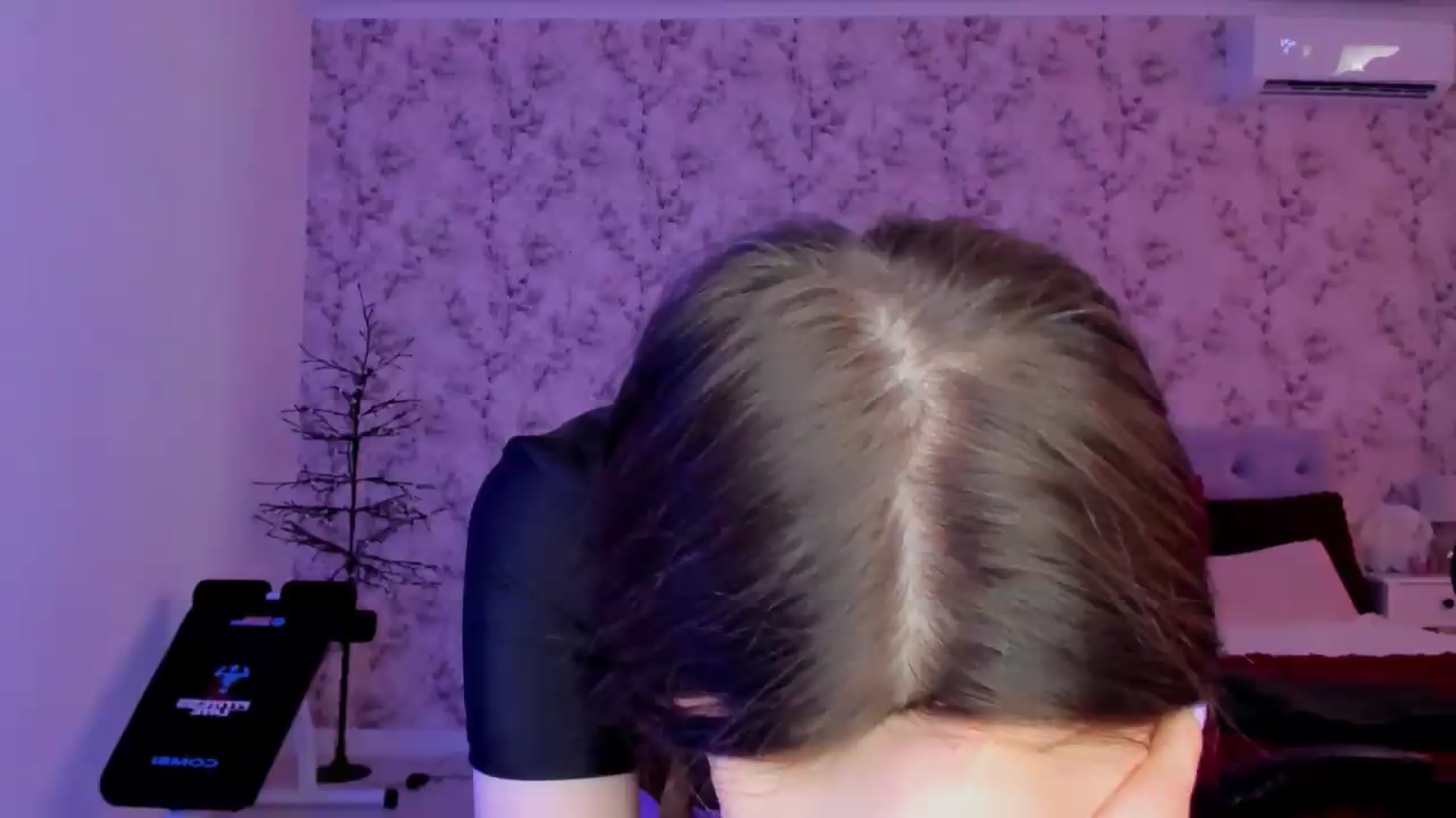Gallery image thumbnail from Hotmolly_'s myfreecams stream on, 09/23/2026, 11:47 image 8 of 20