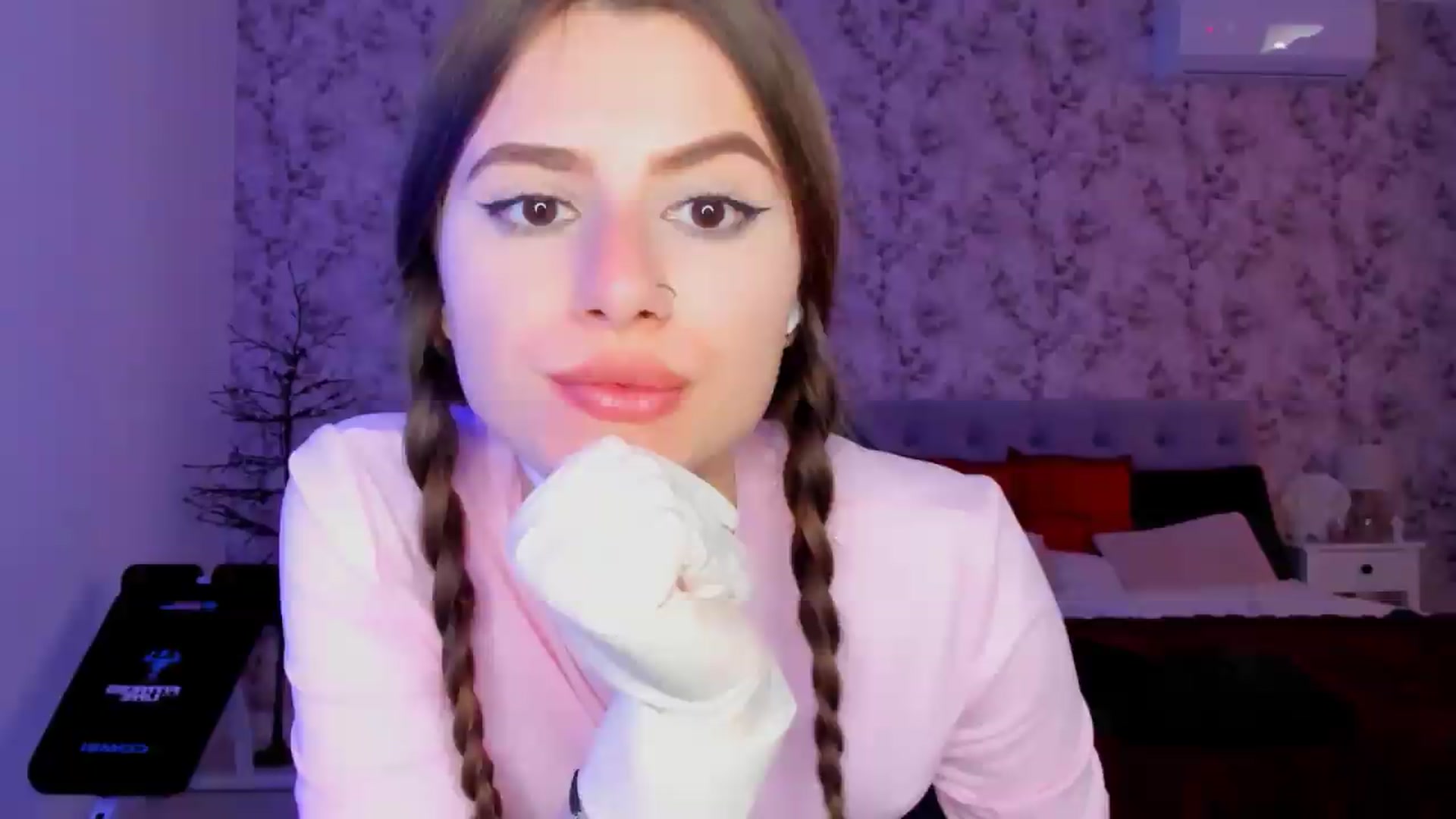 Gallery image thumbnail from Hotmolly_'s myfreecams stream on, 09/24/2026, 11:49 image 5 of 20