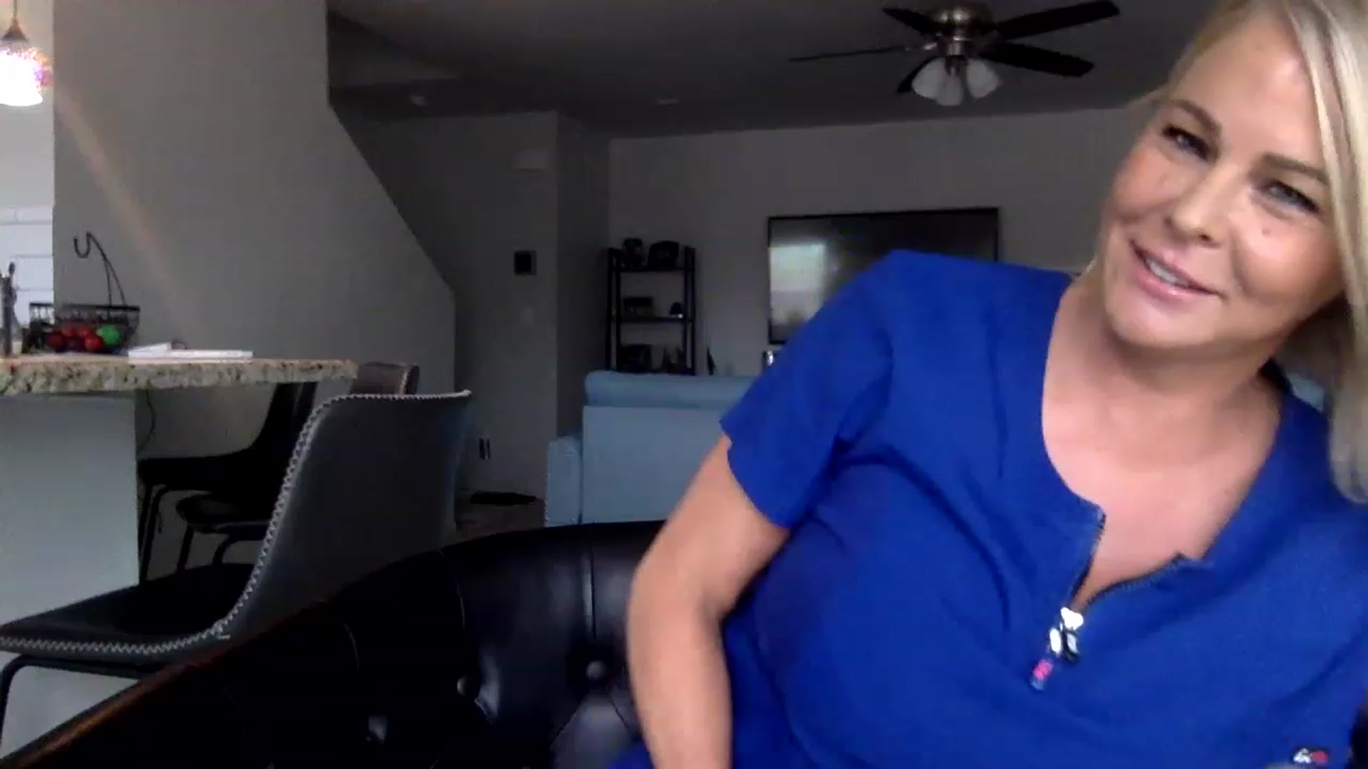Gallery image thumbnail from Hotpinkbox00's myfreecams stream on, 08/20/2023, 23:41 image 1 of 20