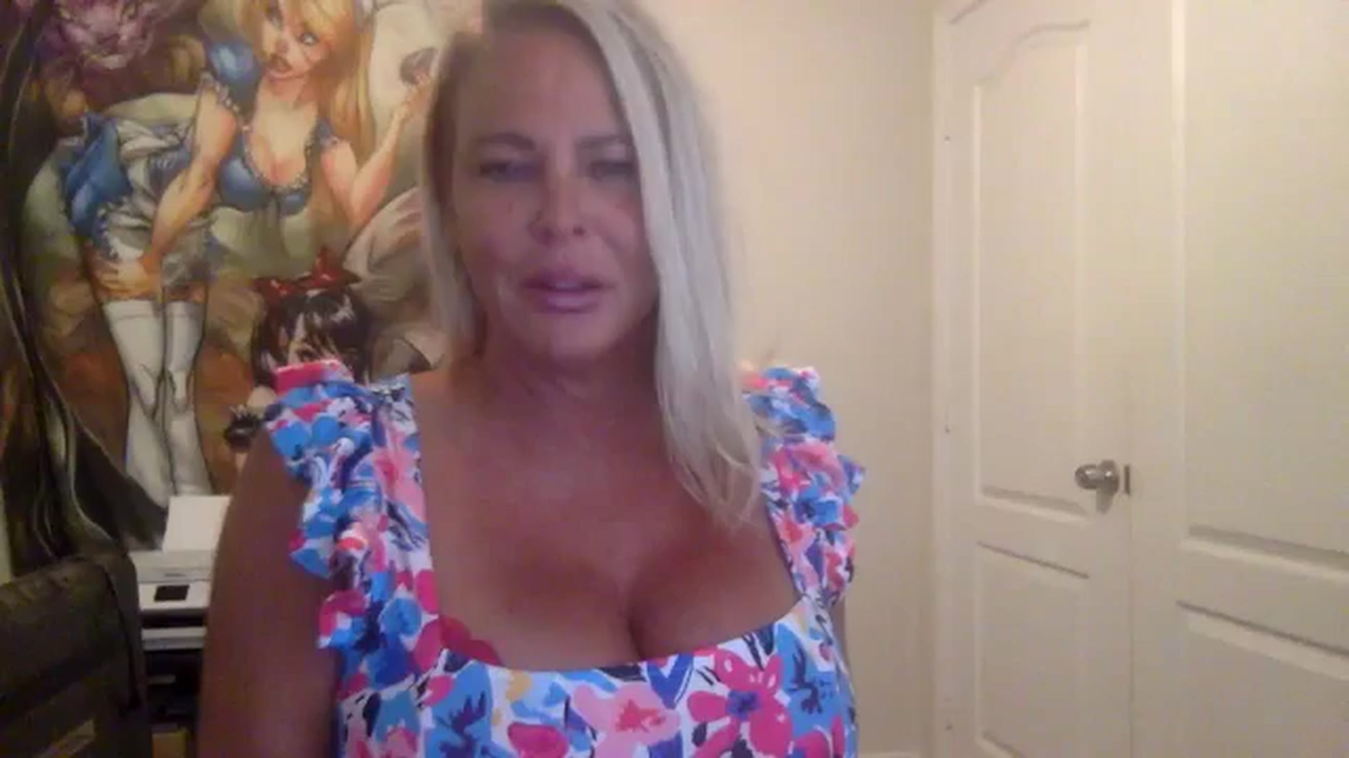 Gallery image thumbnail from Hotpinkbox00's myfreecams stream on, 11/21/2024, 17:56 image 15 of 20