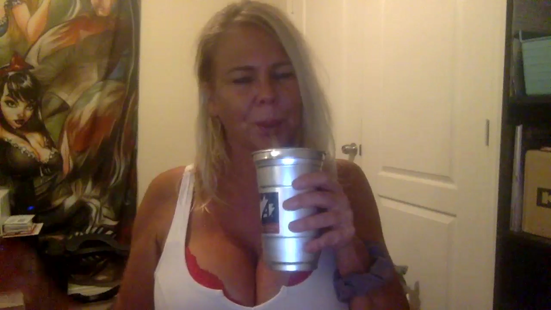 Gallery image thumbnail from Hotpinkbox00's myfreecams stream on, 11/23/2024, 11:06 image 17 of 20