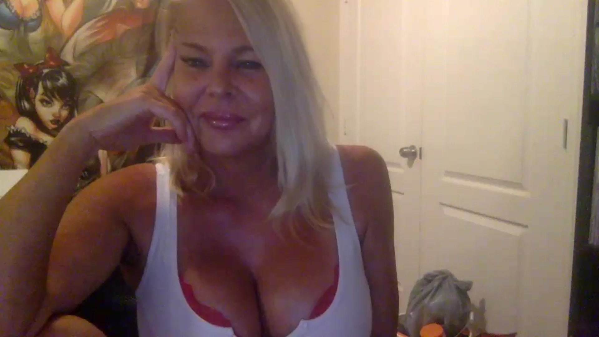Gallery image thumbnail from Hotpinkbox00's myfreecams stream on, 11/23/2024, 11:06 image 3 of 20
