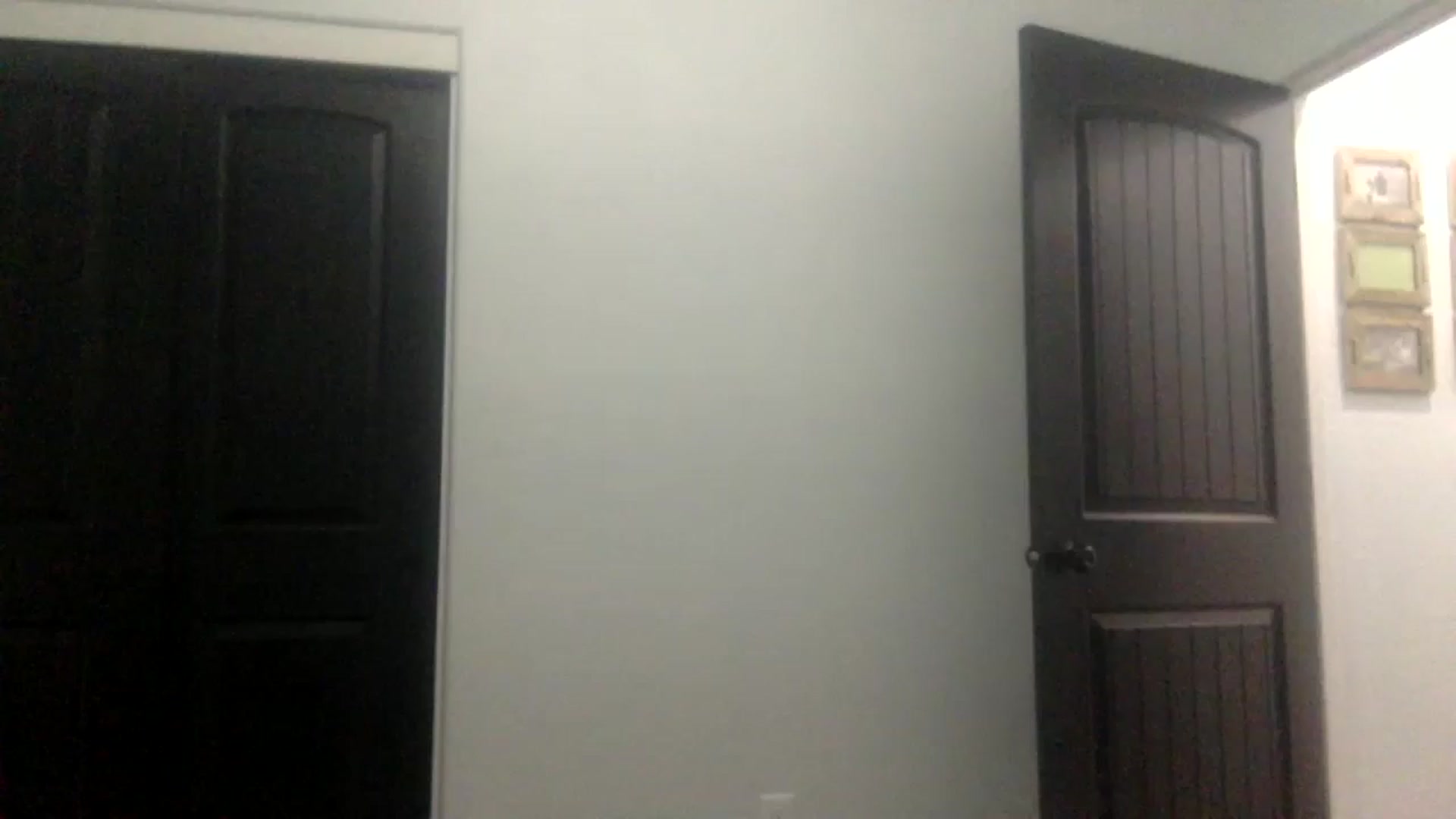 Gallery image thumbnail from Hotpinkbox00's myfreecams stream on, 12/21/2024, 10:29 image 4 of 20