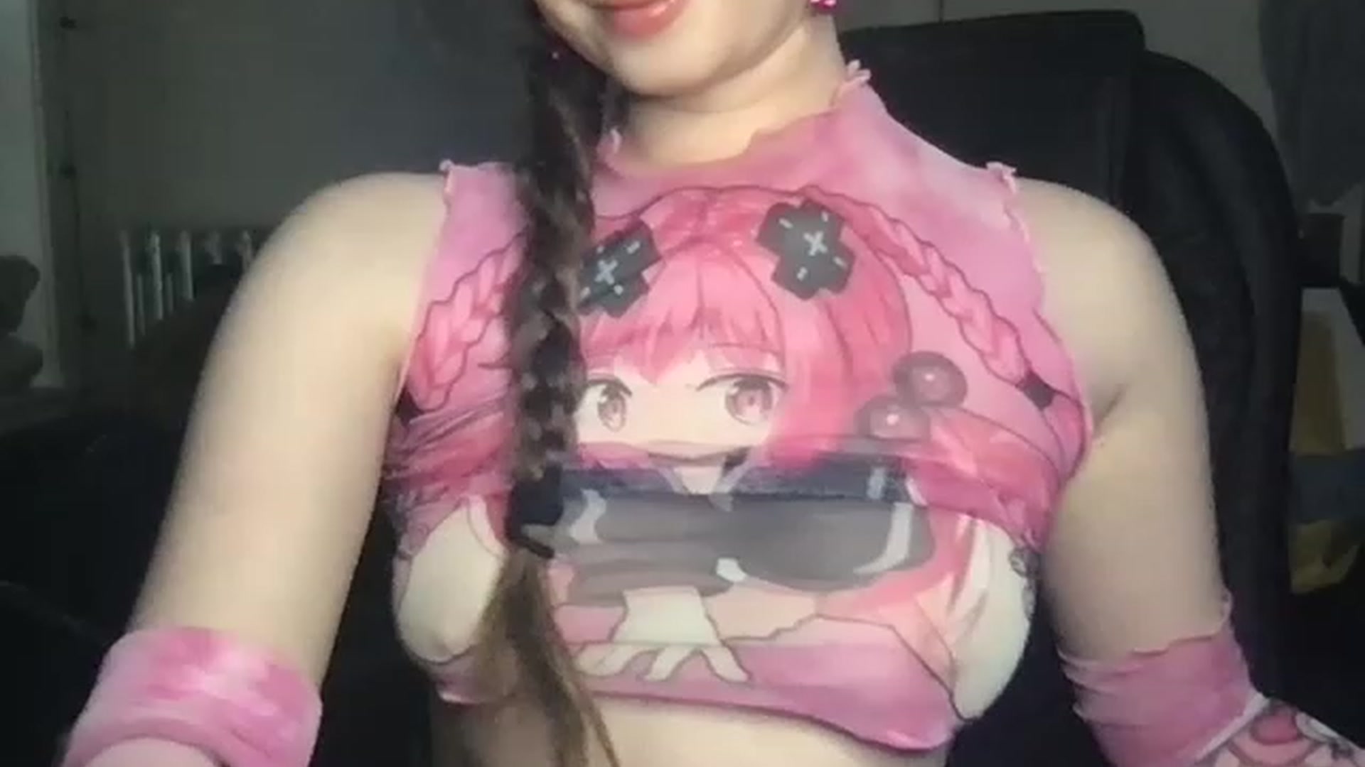 Gallery image thumbnail from Hott_couple23's myfreecams stream on, 11/17/2022, 22:15 image 3 of 20