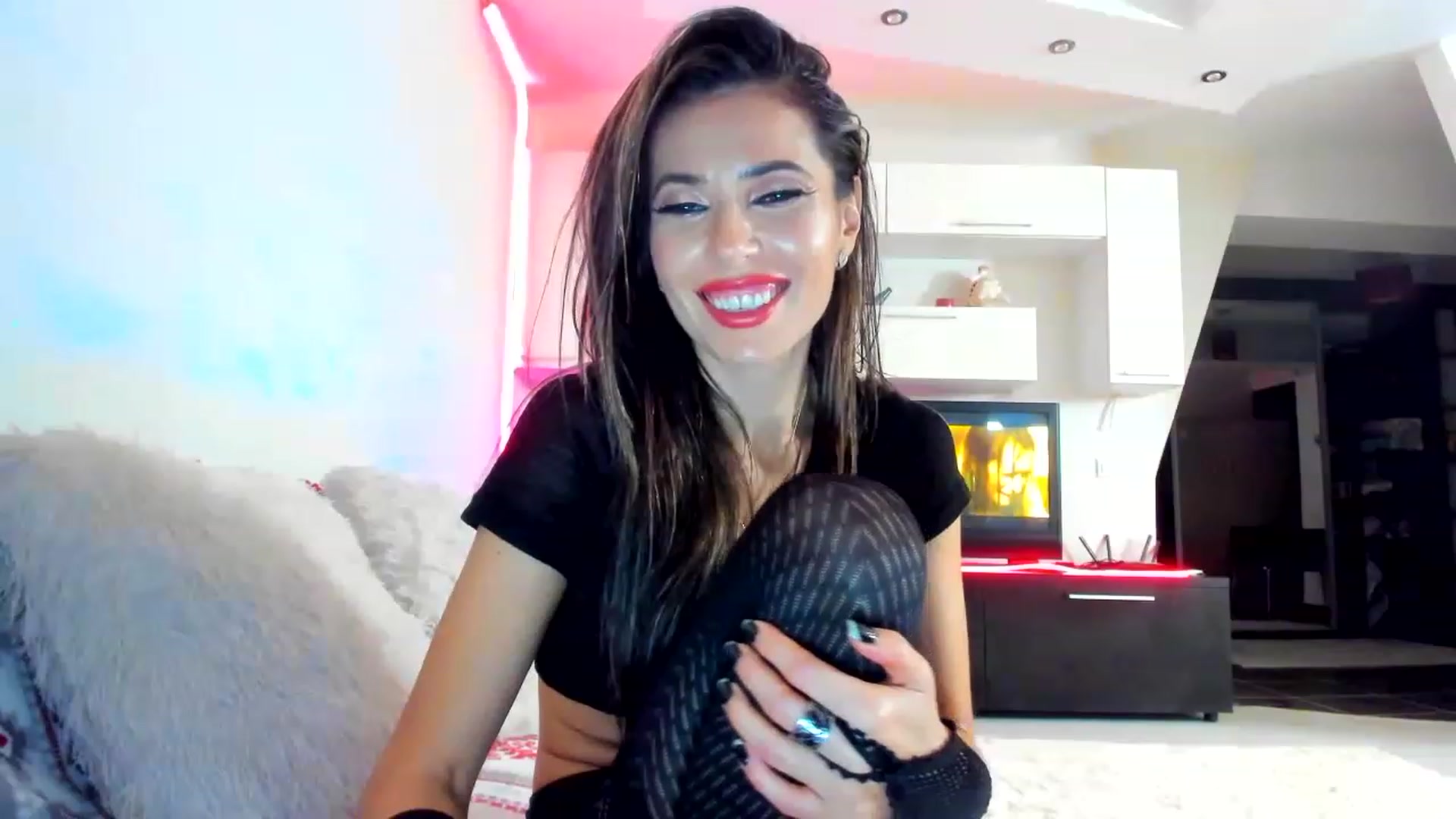 Gallery image thumbnail from Hottestbabe69's myfreecams stream on, 01/21/2023, 01:55 image 3 of 20