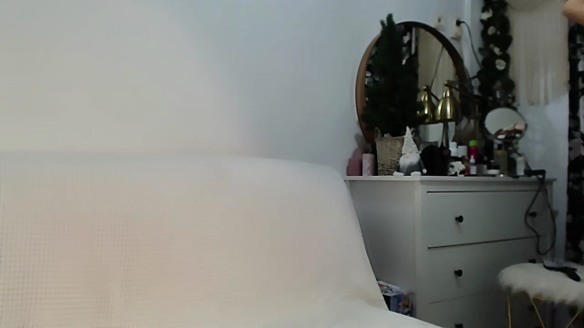 Gallery image thumbnail from HottieEva_'s myfreecams stream on, 01/29/2023, 01:41 image 12 of 20