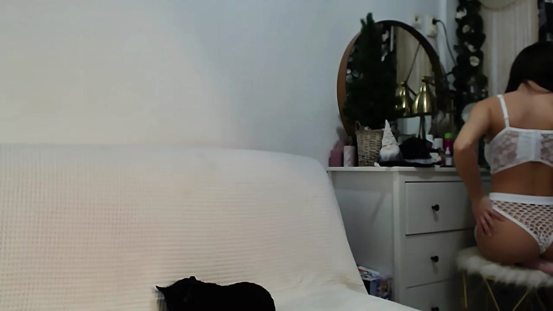 Gallery image thumbnail from HottieEva_'s myfreecams stream on, 01/29/2023, 01:41 image 5 of 20
