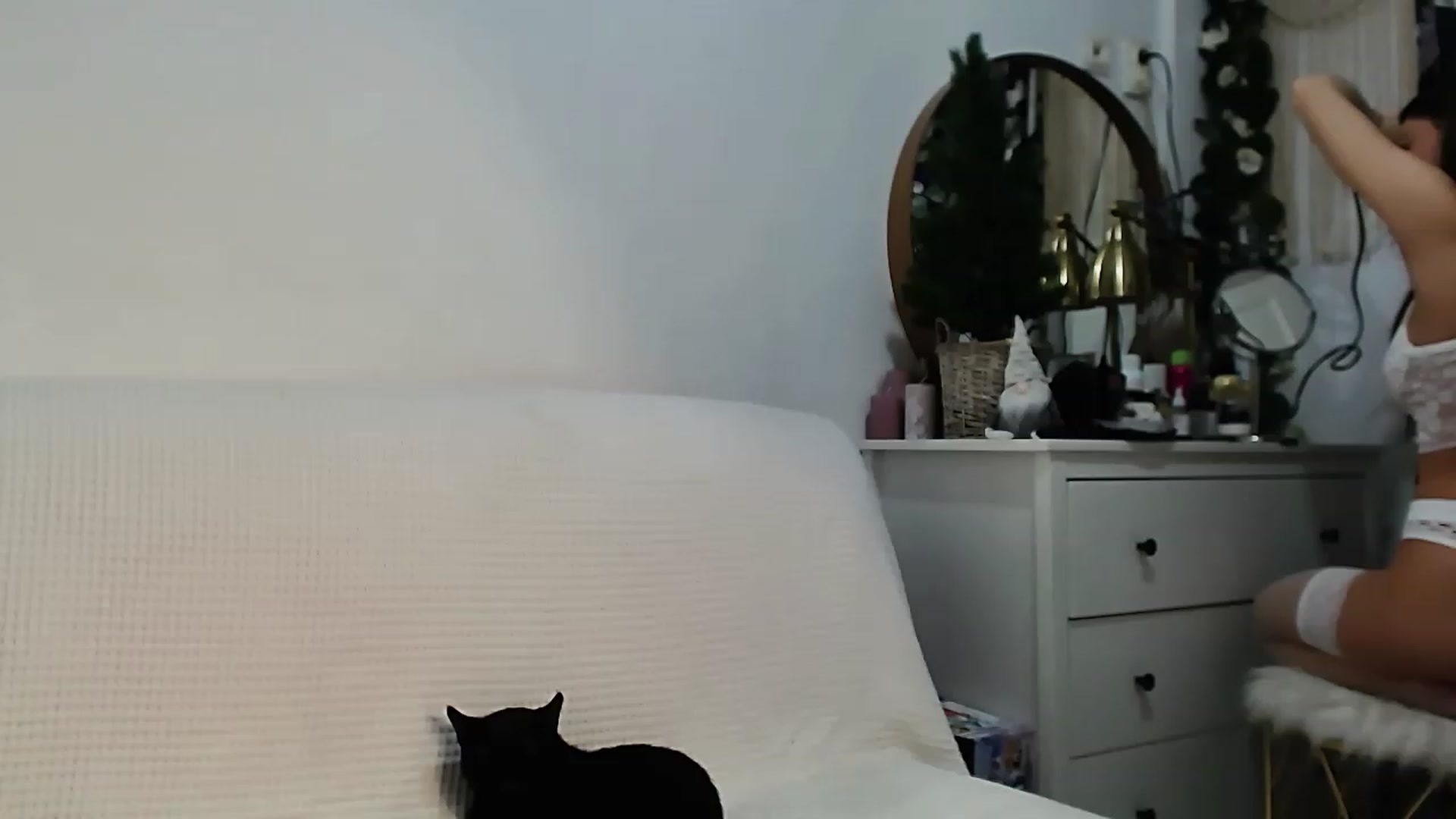 Gallery image thumbnail from HottieEva_'s myfreecams stream on, 01/29/2023, 01:41 image 6 of 20