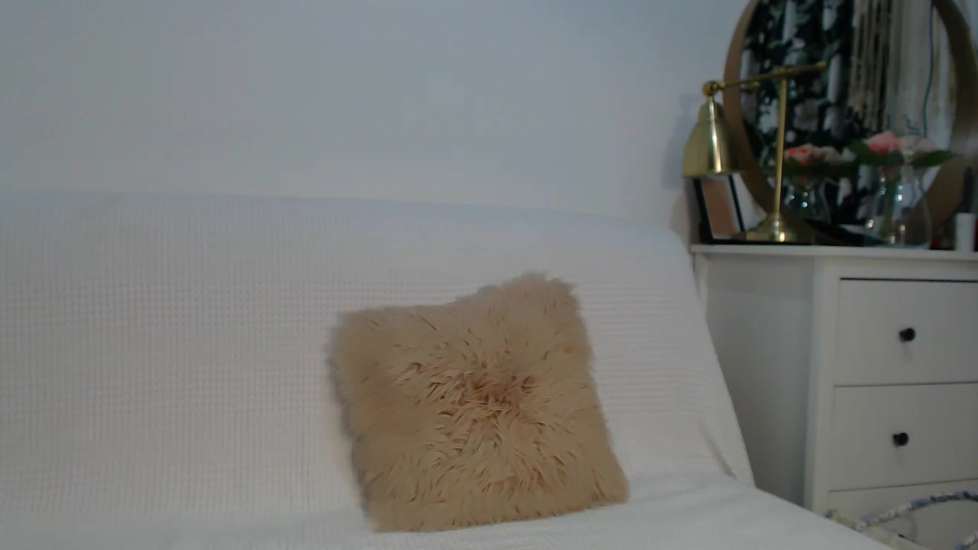 Gallery image thumbnail from HottieEva_'s myfreecams stream on, 08/23/2023, 23:49 image 7 of 20