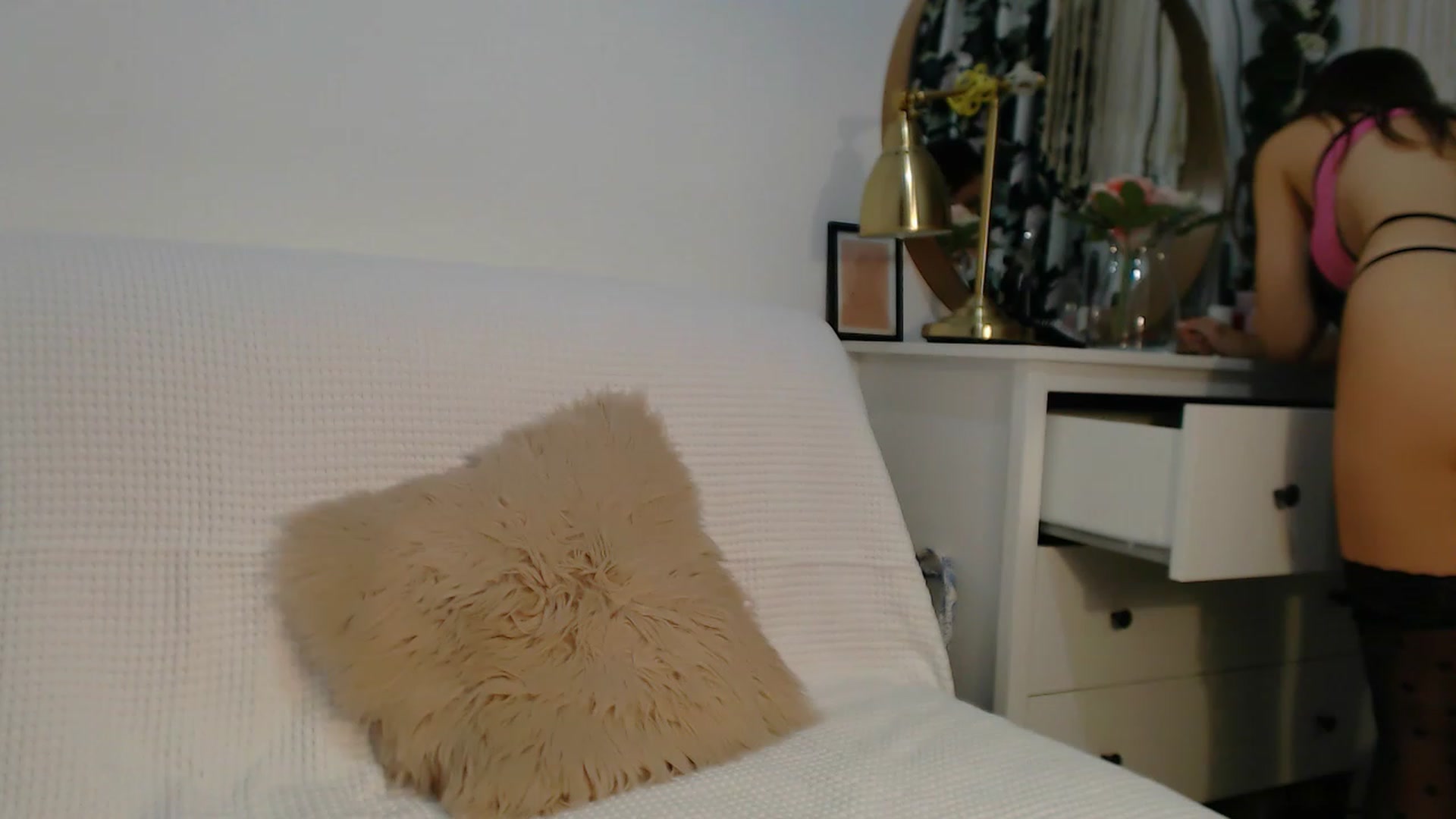 Gallery image thumbnail from HottieEva_'s myfreecams stream on, 08/24/2023, 22:56 image 15 of 20