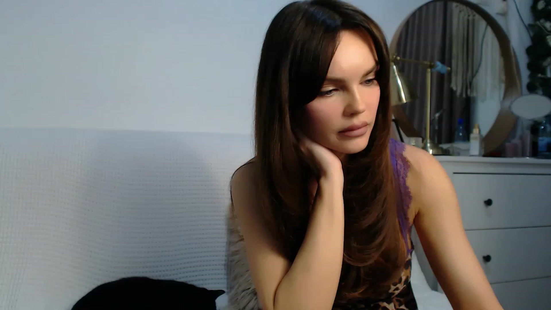 Gallery image thumbnail from HottieEva_'s myfreecams stream on, 11/21/2023, 23:57 image 3 of 20