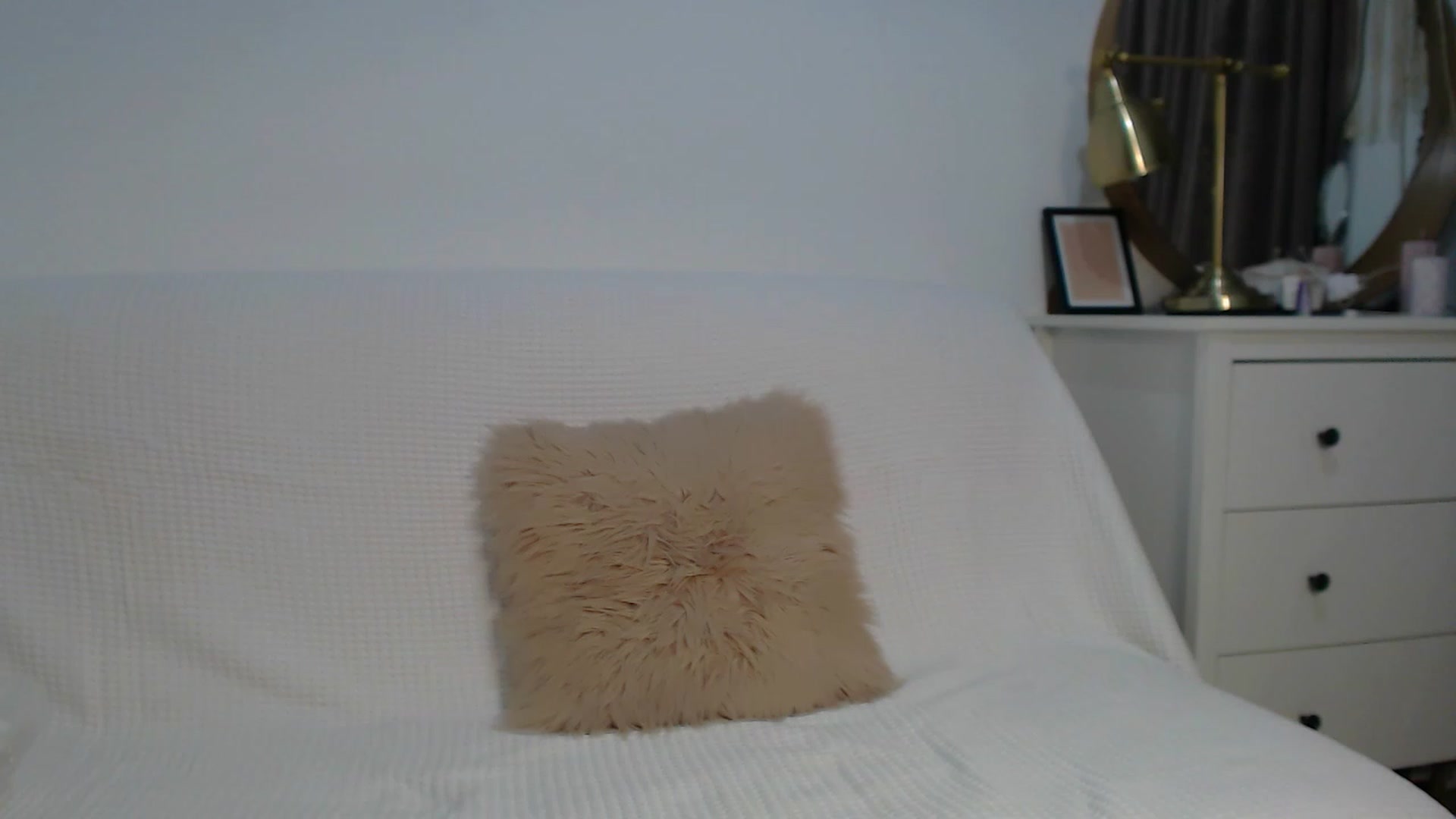 Gallery image thumbnail from HottieEva_'s myfreecams stream on, 12/06/2023, 22:57 image 17 of 20