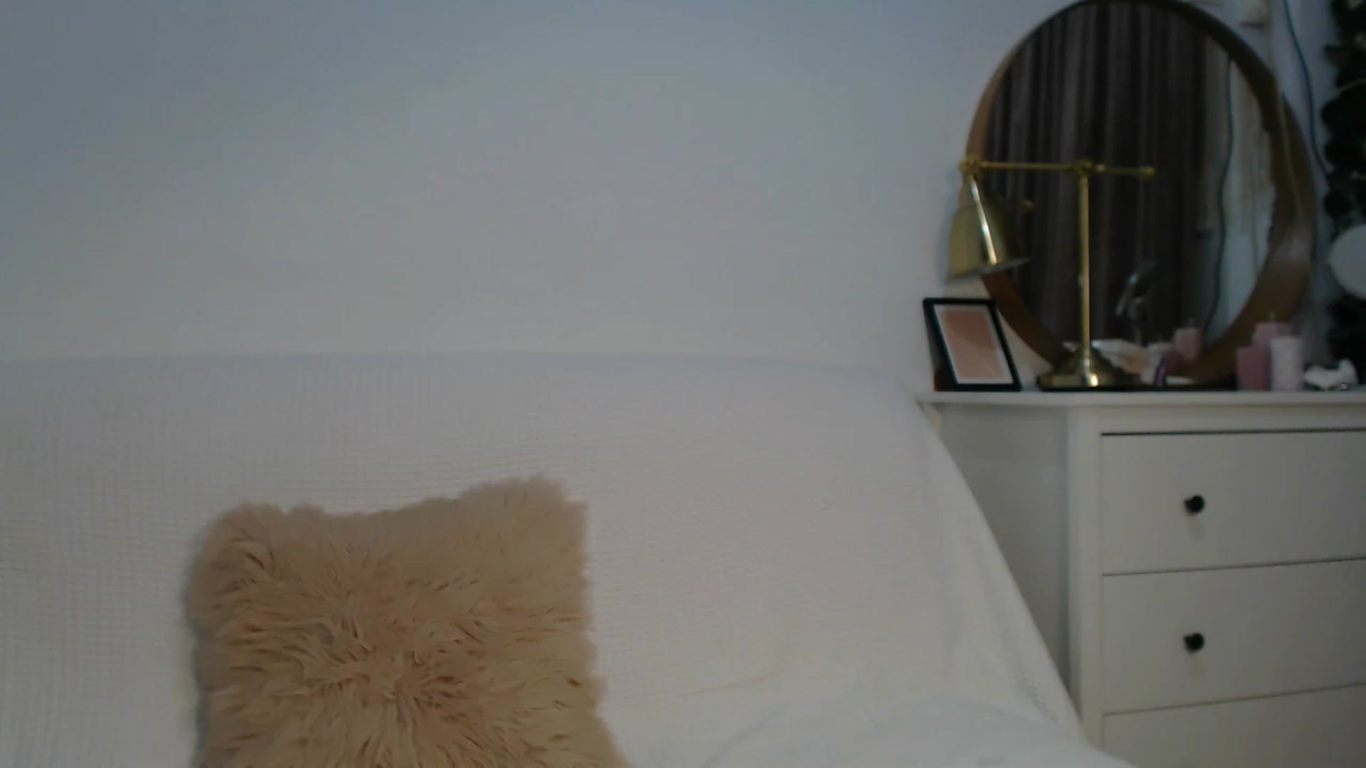 Gallery image thumbnail from HottieEva_'s myfreecams stream on, 12/11/2023, 20:34 image 17 of 20