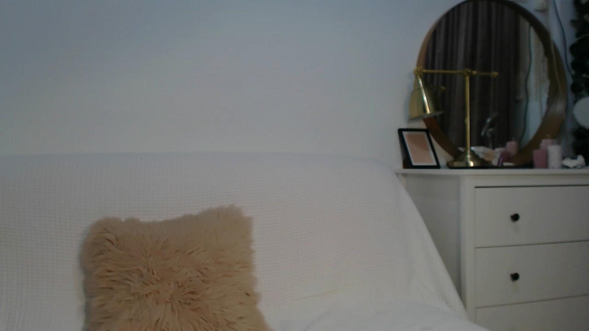 Gallery image thumbnail from HottieEva_'s myfreecams stream on, 12/11/2023, 20:34 image 16 of 20