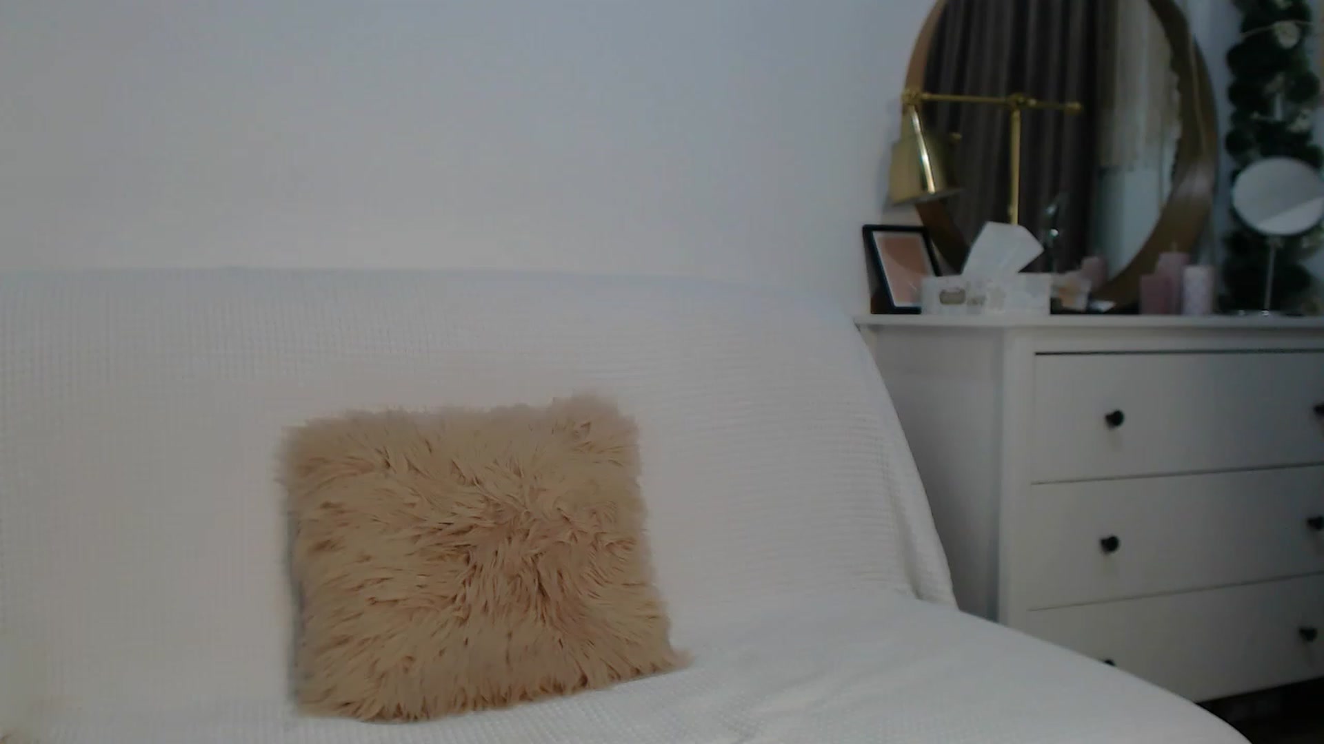 Gallery image thumbnail from HottieEva_'s myfreecams stream on, 12/30/2023, 23:41 image 3 of 20