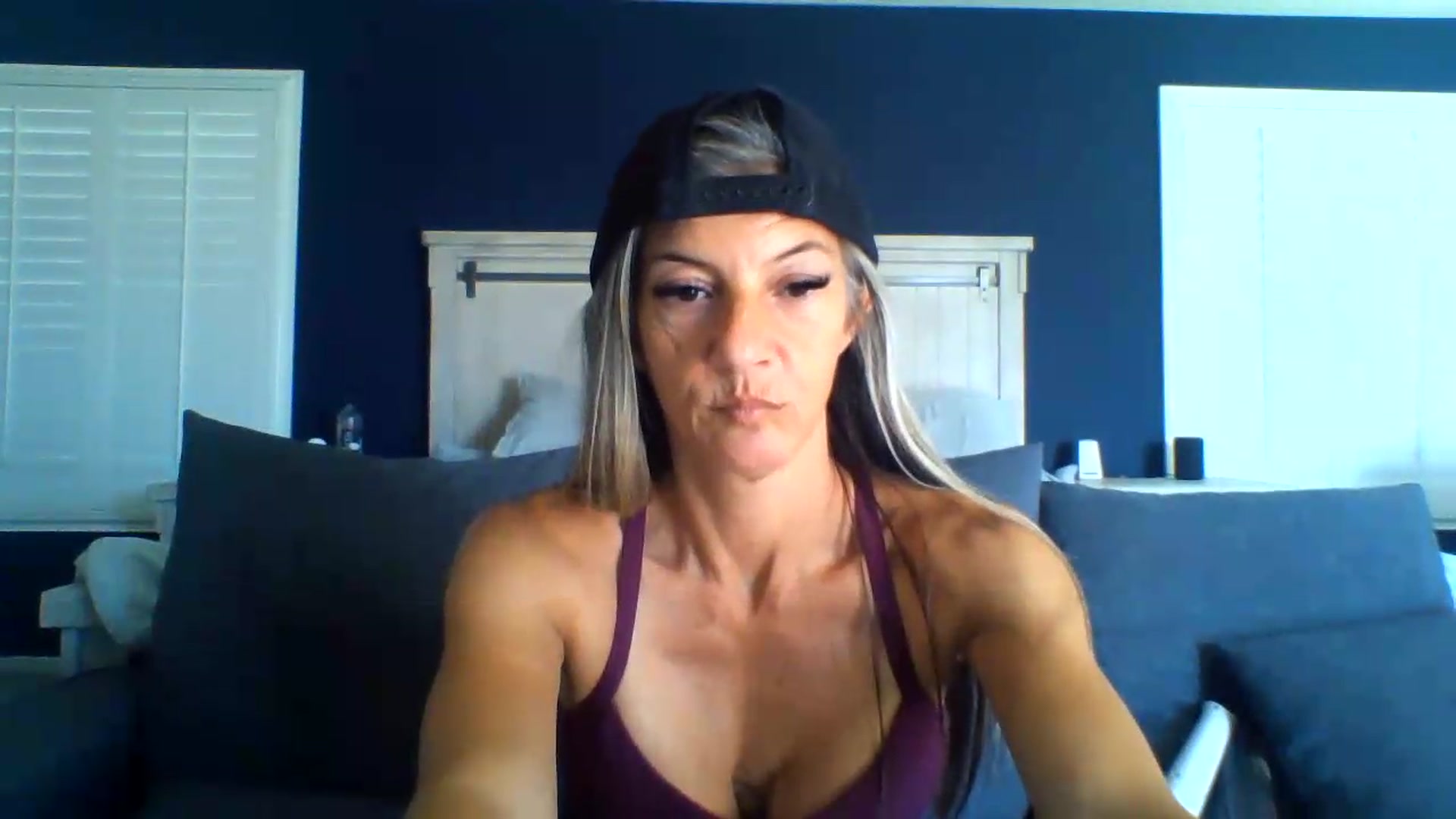 Gallery image thumbnail from Hotwifebre's myfreecams stream on, 09/03/2026, 16:52 image 5 of 20