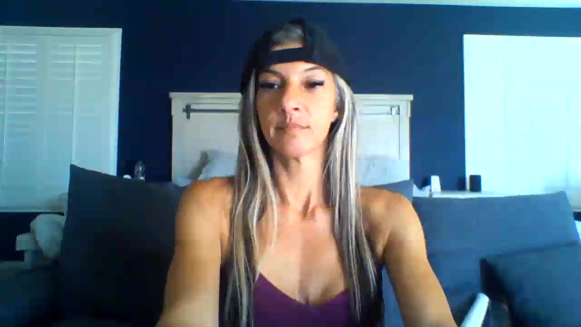 Gallery image thumbnail from Hotwifebre's myfreecams stream on, 09/03/2026, 16:52 image 13 of 20