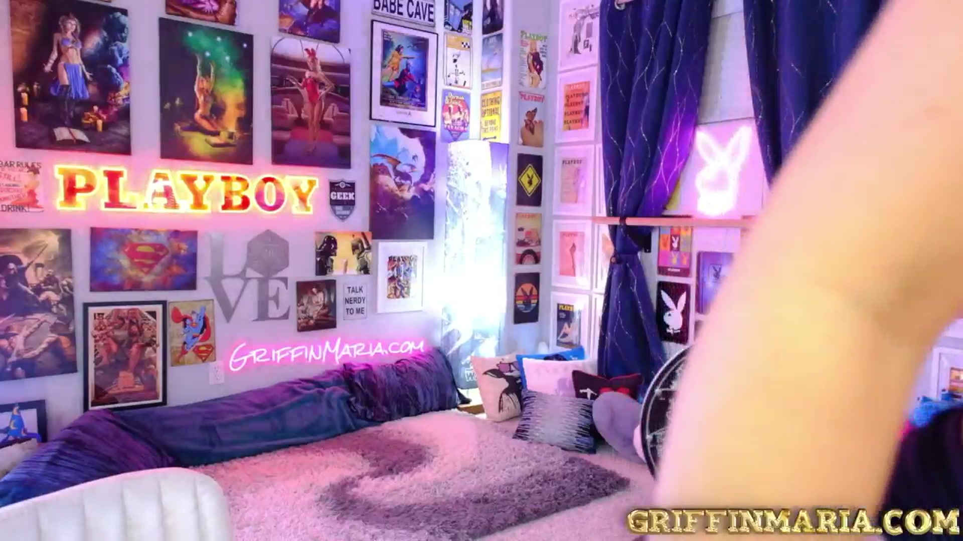 Gallery image thumbnail from House_of_G's myfreecams stream on, 09/29/2025, 02:57 image 17 of 20