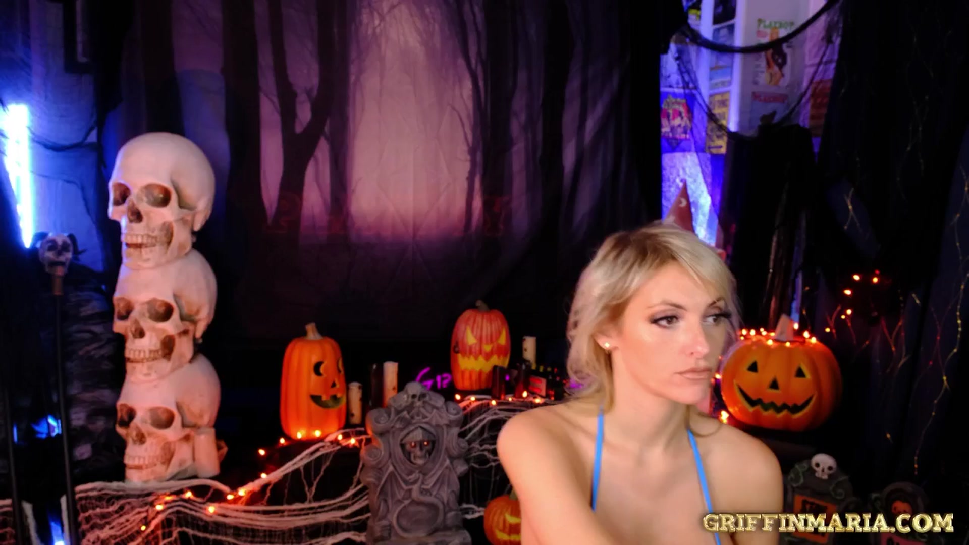 Gallery image thumbnail from House_of_G's myfreecams stream on, 10/12/2025, 05:10 image 1 of 20