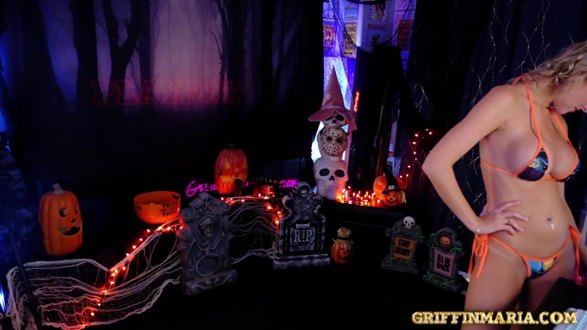 Gallery image thumbnail from House_of_G's myfreecams stream on, 10/21/2025, 04:21 image 16 of 20