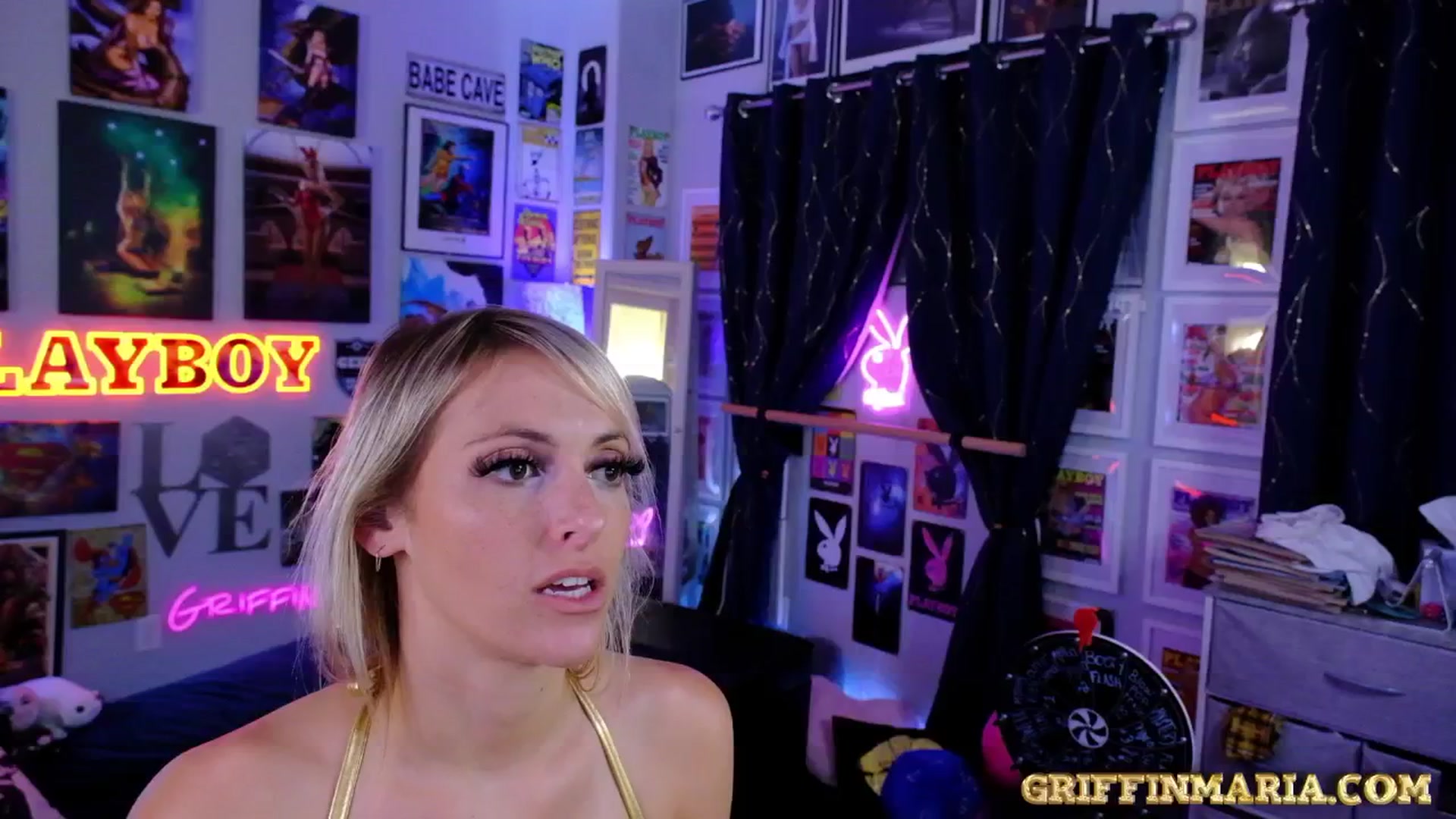 Gallery image thumbnail from House_of_G's myfreecams stream on, 11/18/2025, 01:40 image 1 of 20