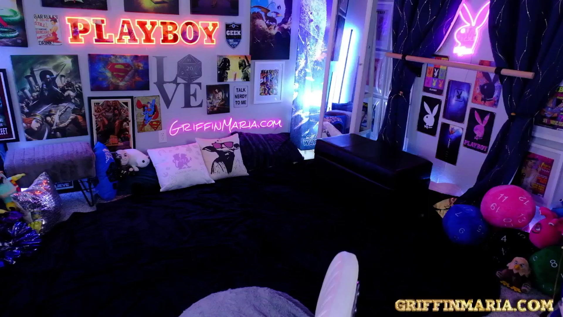 Gallery image thumbnail from House_of_G's myfreecams stream on, 11/19/2025, 23:38 image 12 of 20