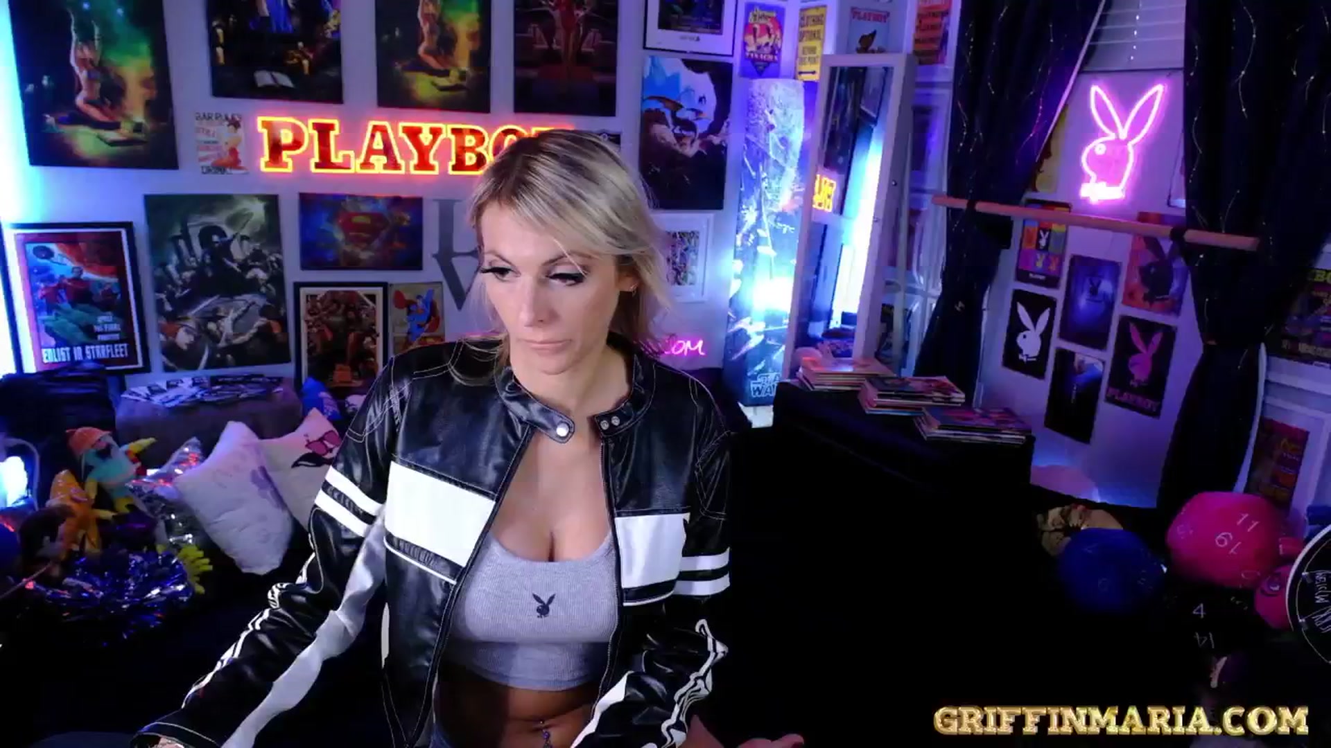 Gallery image thumbnail from House_of_G's myfreecams stream on, 11/24/2025, 24:50 image 7 of 20