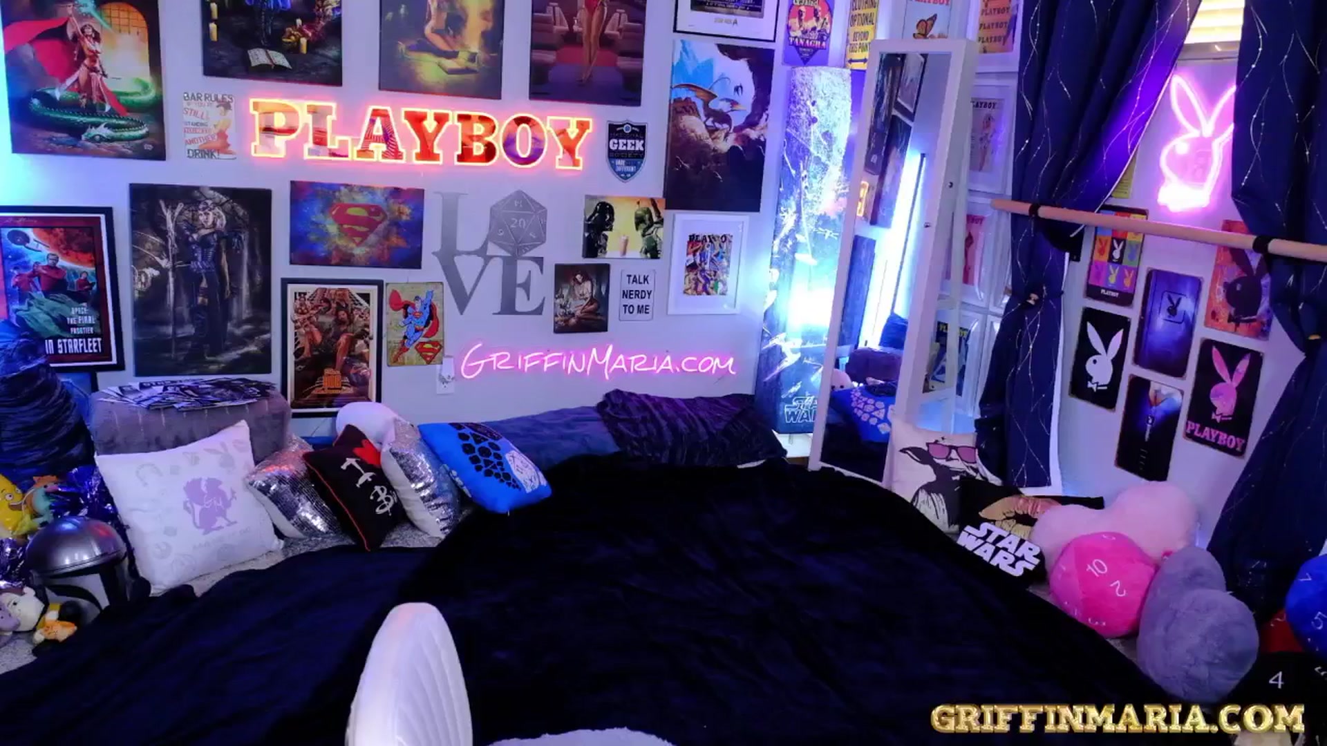 Gallery image thumbnail from House_of_G's myfreecams stream on, 01/10/2026, 24:41 image 12 of 20