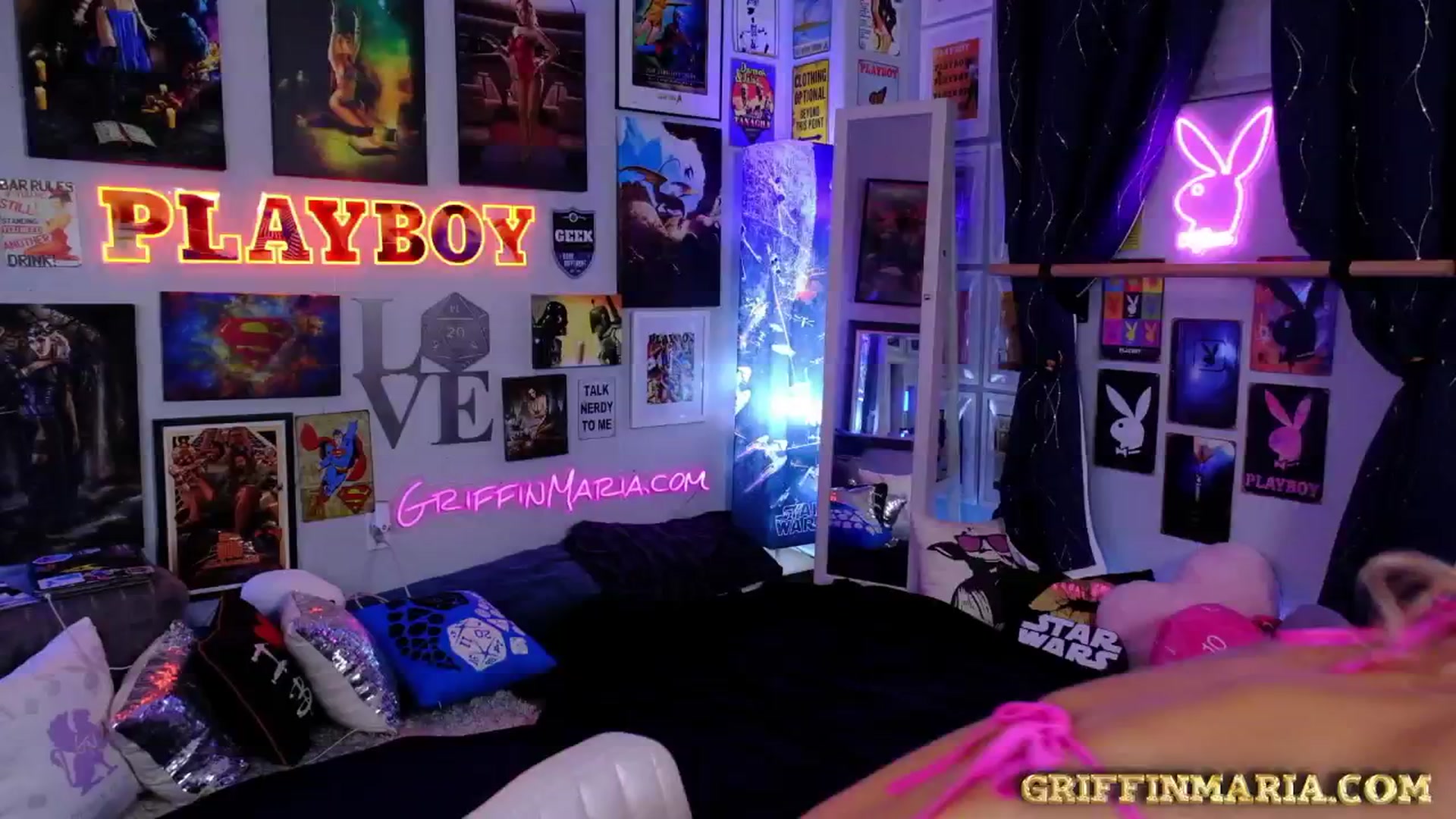 Gallery image thumbnail from House_of_G's myfreecams stream on, 01/10/2026, 04:12 image 14 of 20