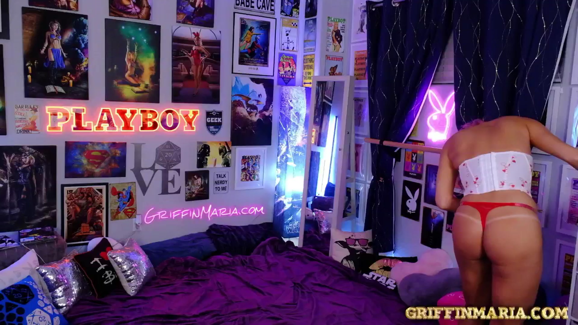 Gallery image thumbnail from House_of_G's myfreecams stream on, 01/13/2026, 03:49 image 16 of 20
