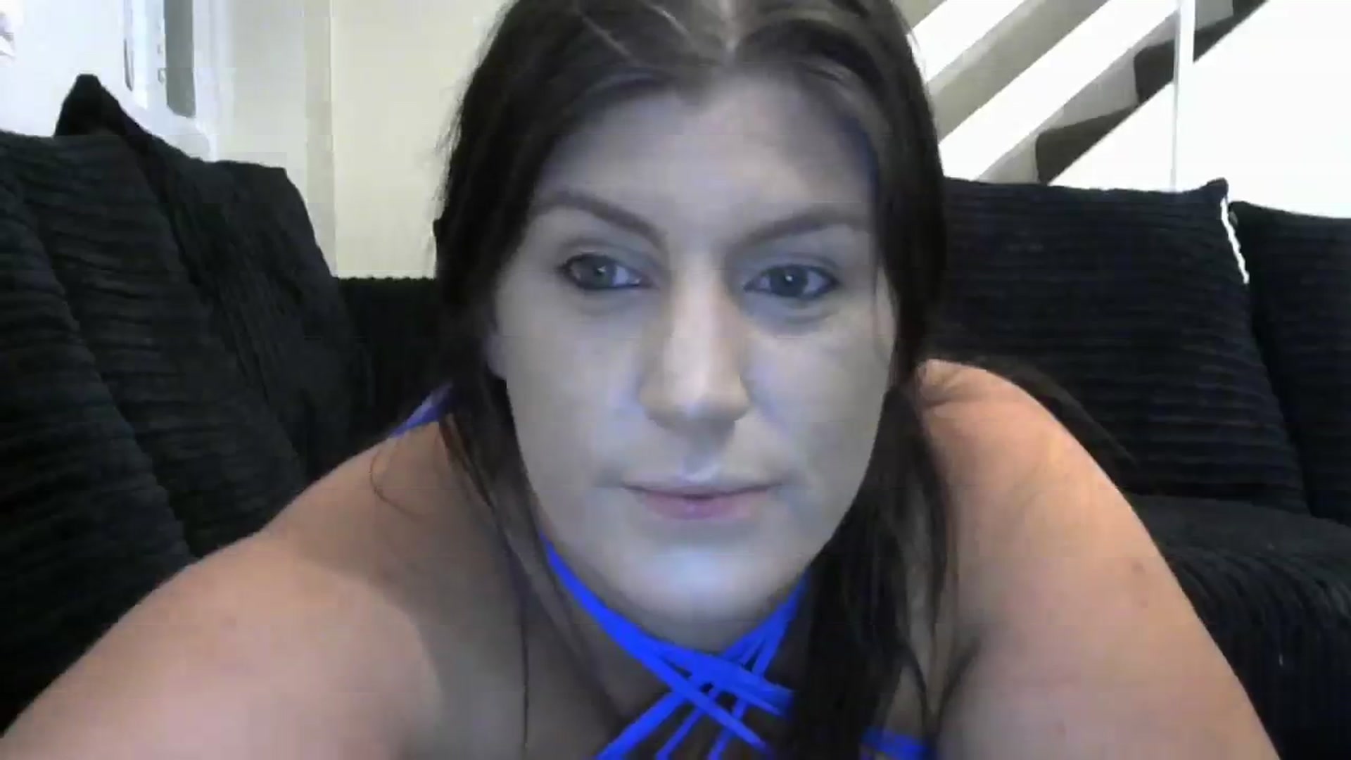 Gallery image thumbnail from Housewife2's myfreecams stream on, 08/27/2023, 24:43 image 3 of 20